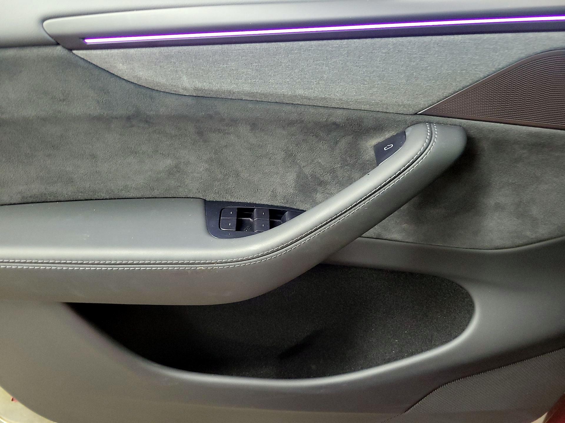 Thumbnail: 2026 Tesla Model Y - 12