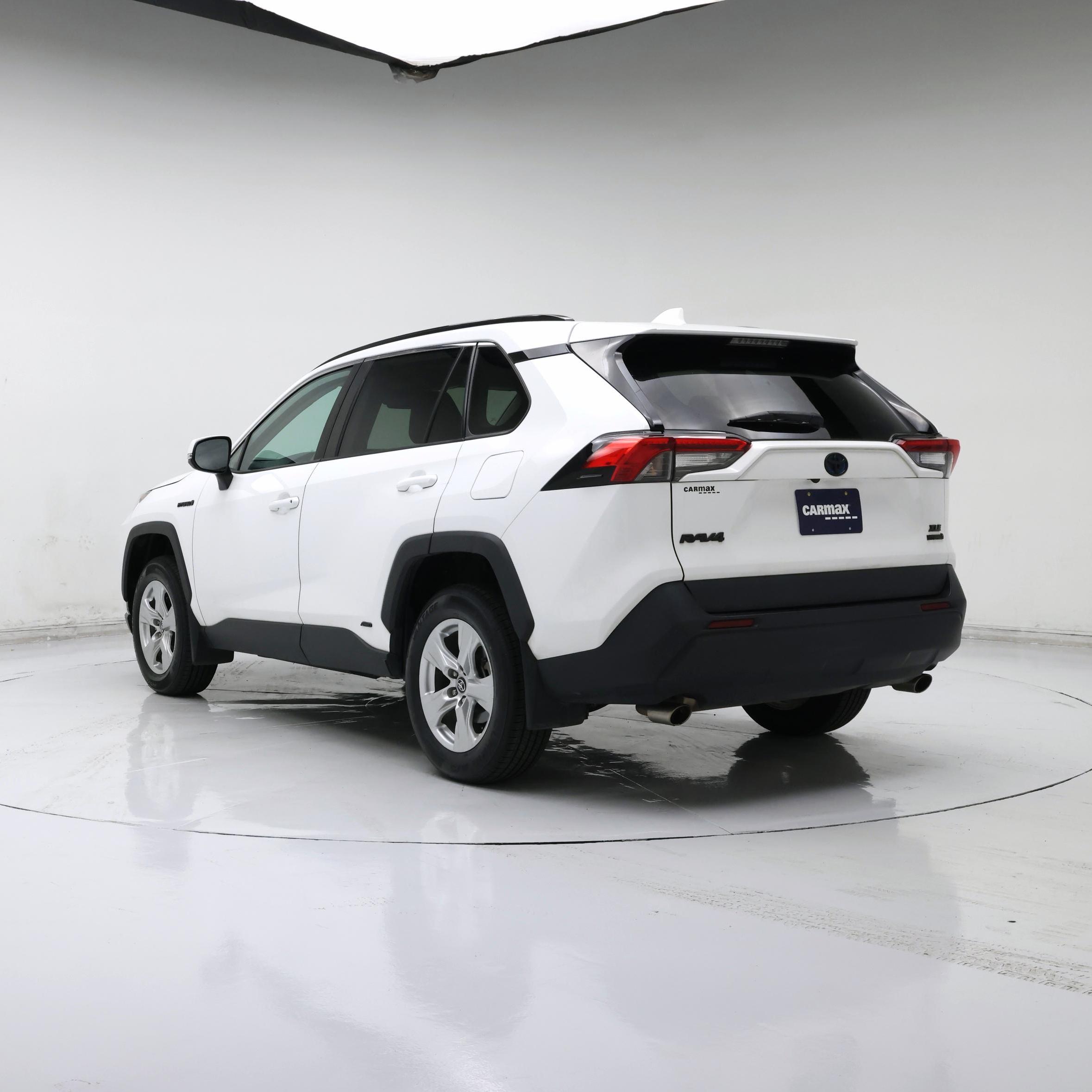 Thumbnail: 2020 Toyota RAV4 - 2