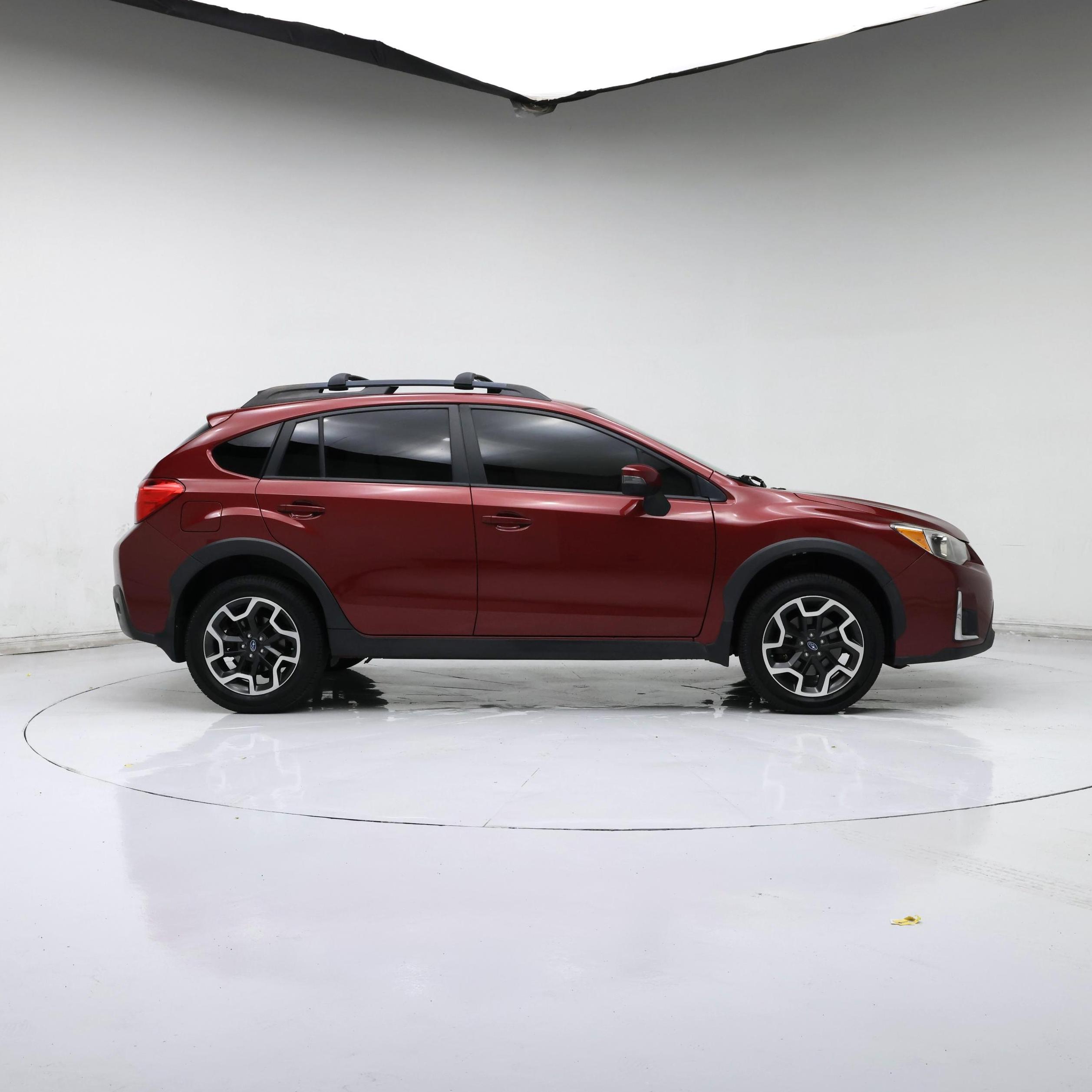 Thumbnail: 2017 Subaru Crosstrek - 7