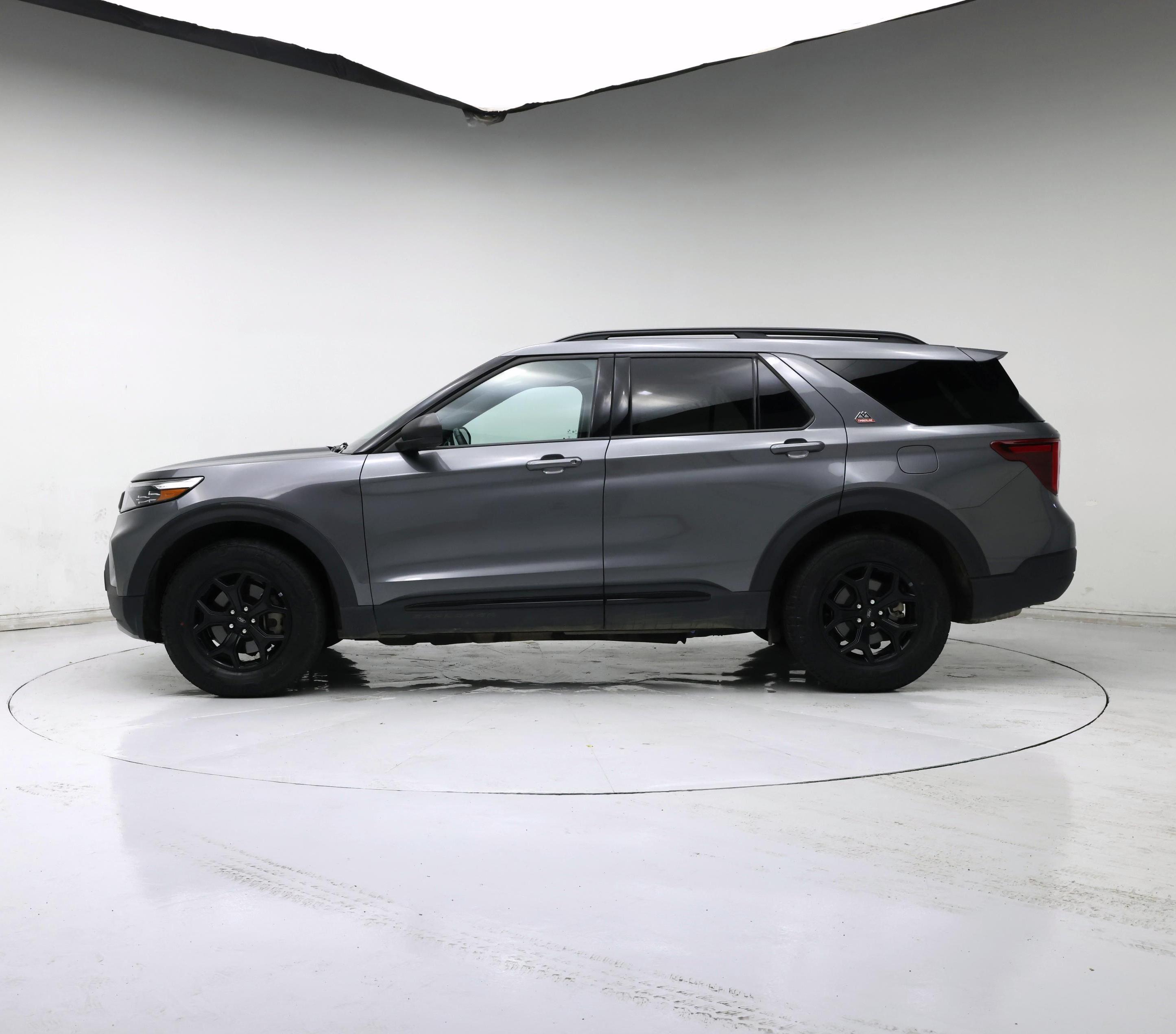 Thumbnail: 2023 Ford Explorer - 3
