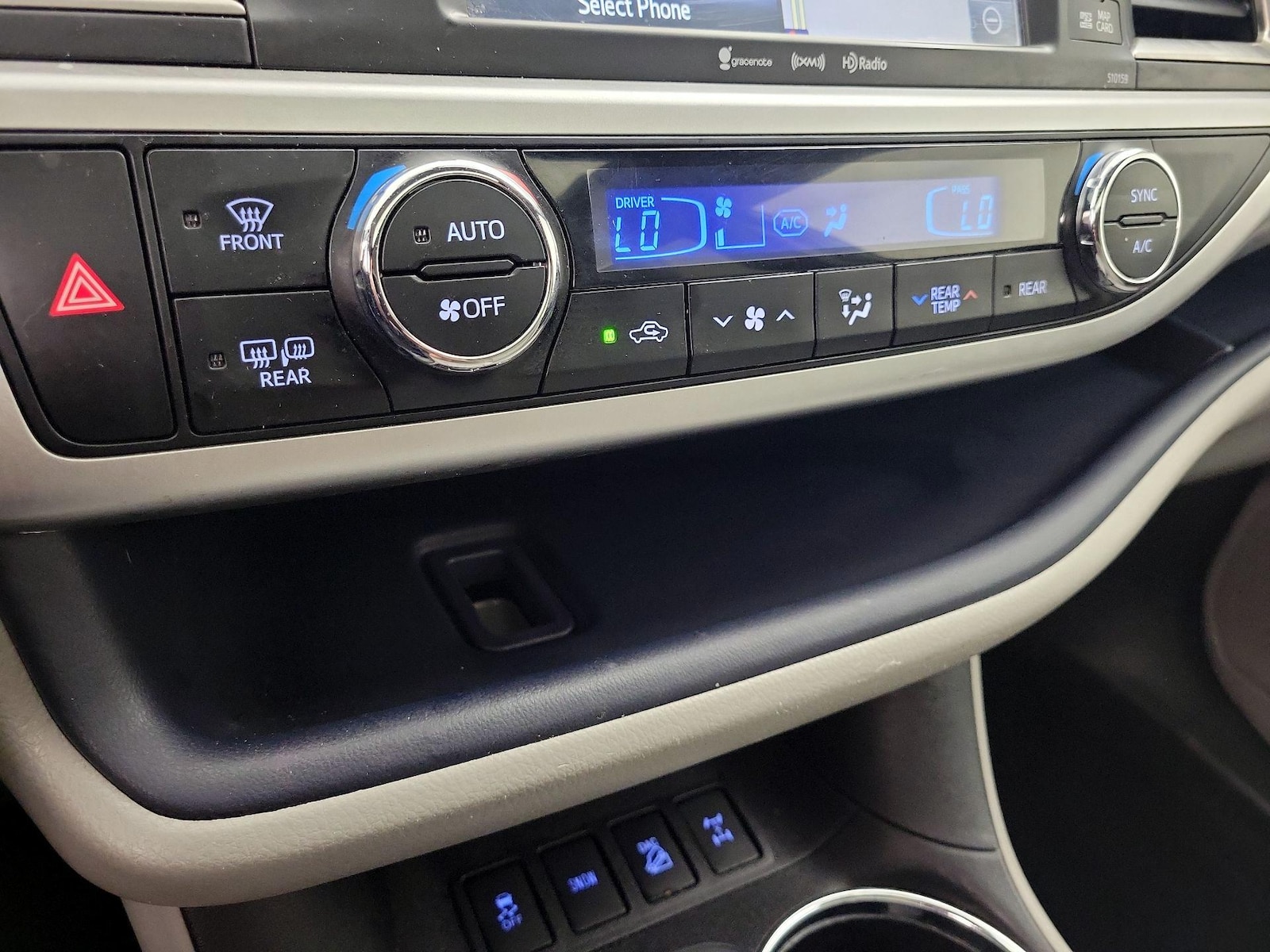 2016 Toyota Highlander XLE - Photo 18