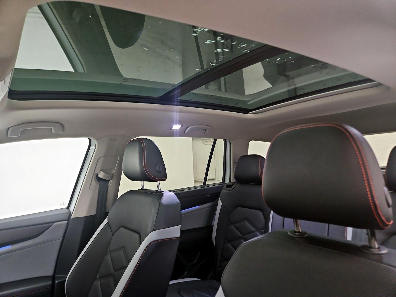 Panoramic Sunroof