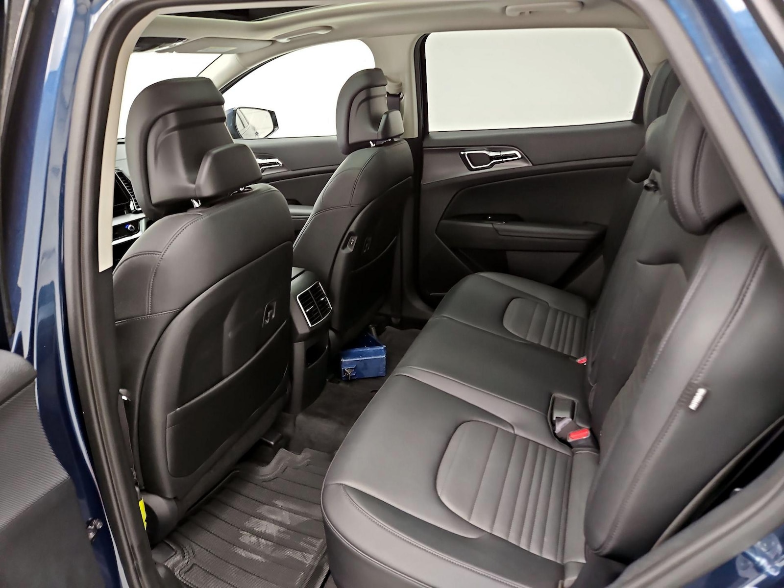 2025 Kia Sportage SX Prestige Hybrid - Photo 22