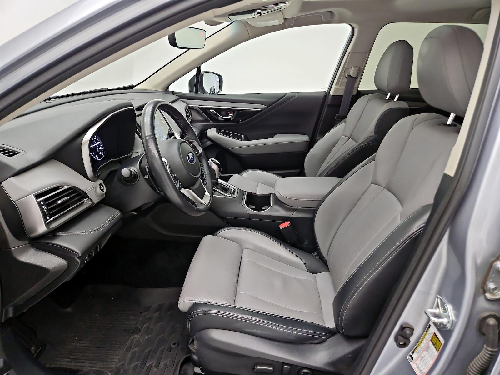 2022 Subaru Outback Limited - Photo 12