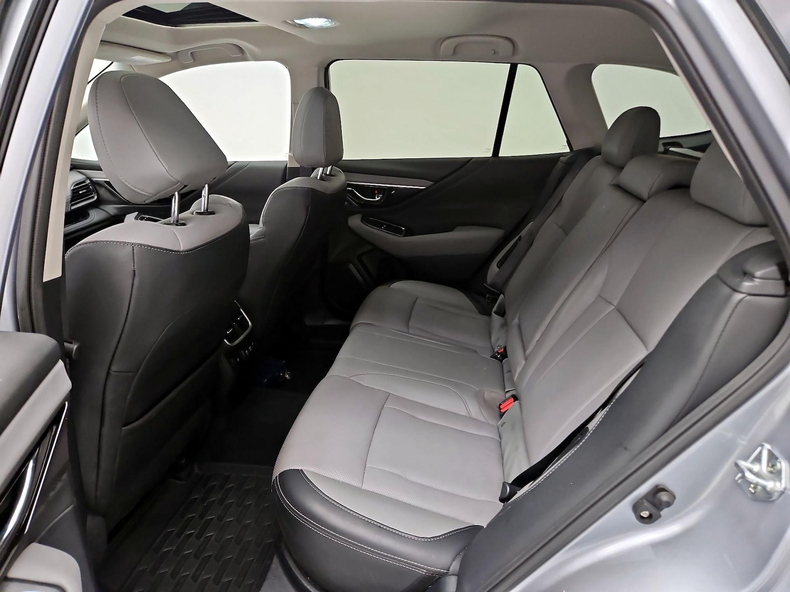 2022 Subaru Outback Limited - Photo 21