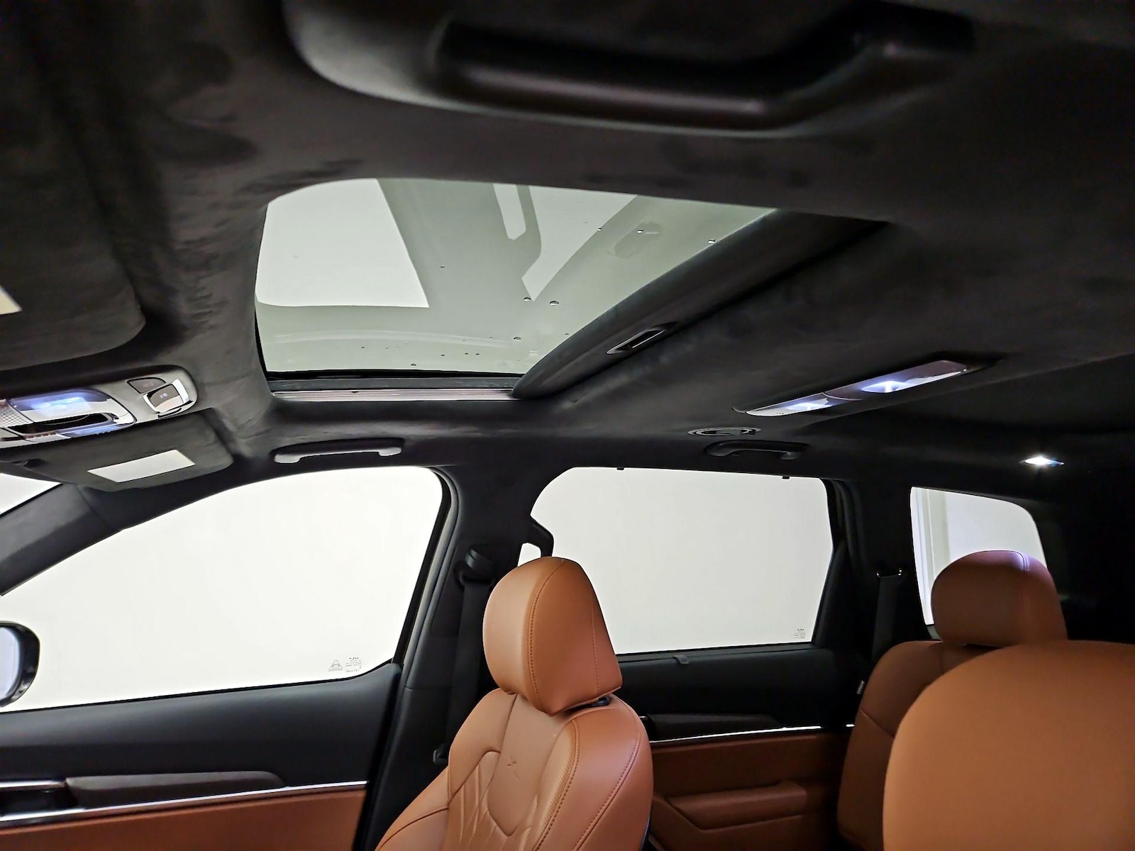 Sunroof(s) & Skylight(s)