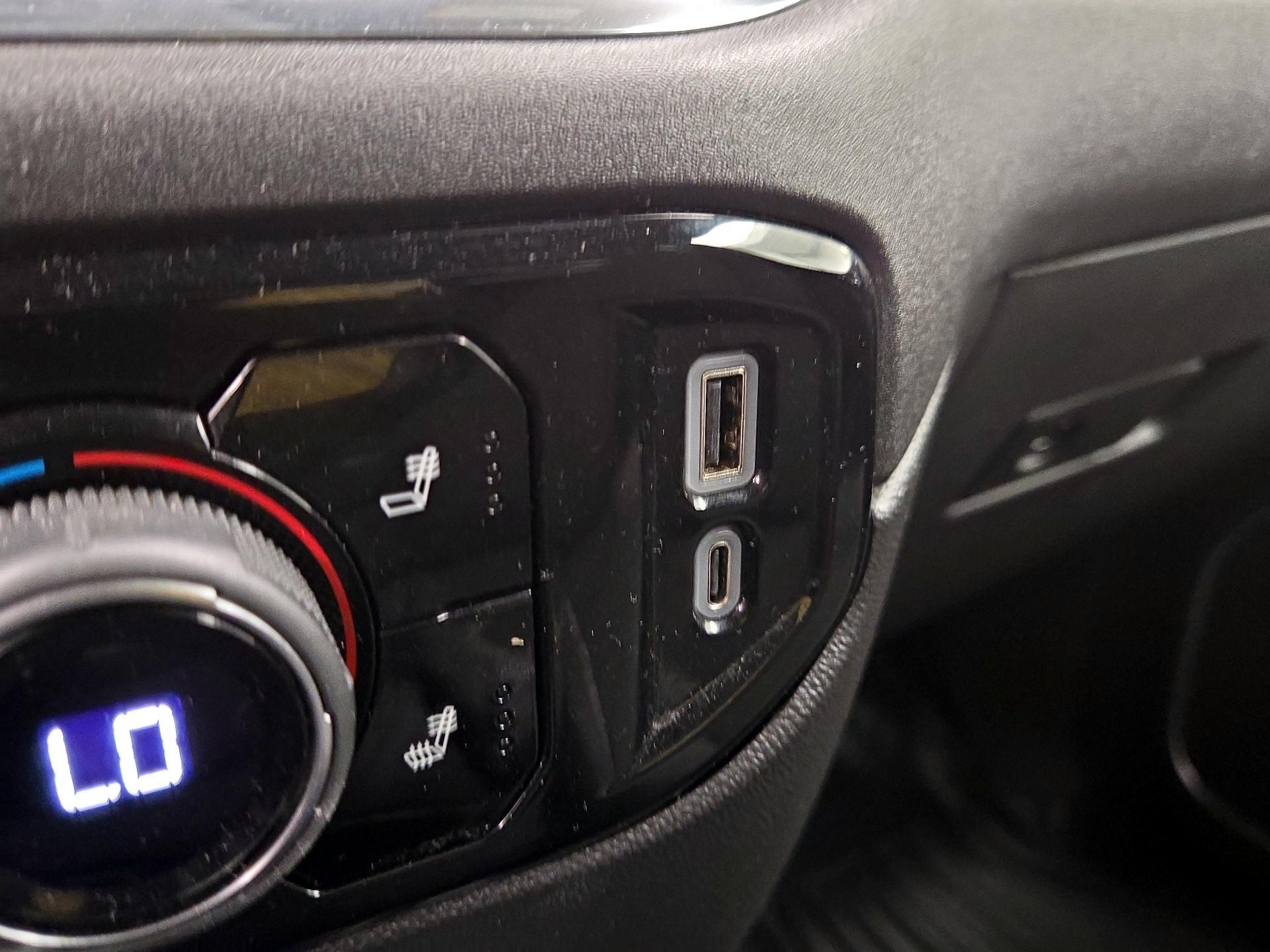 Thumbnail: 2025 Chevrolet Silverado 1500 - 18