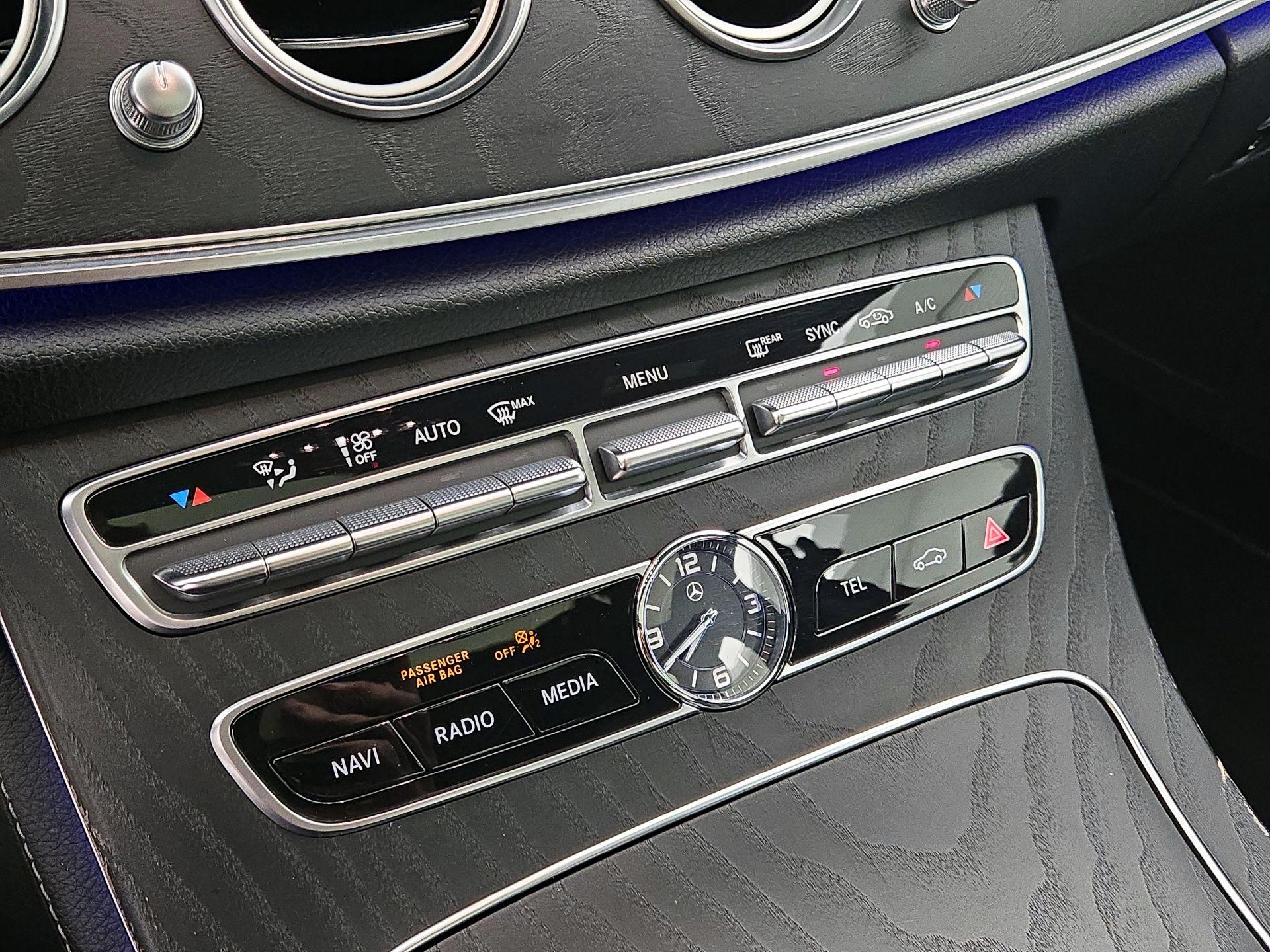 Thumbnail: 2018 Mercedes-Benz E-Class - 17