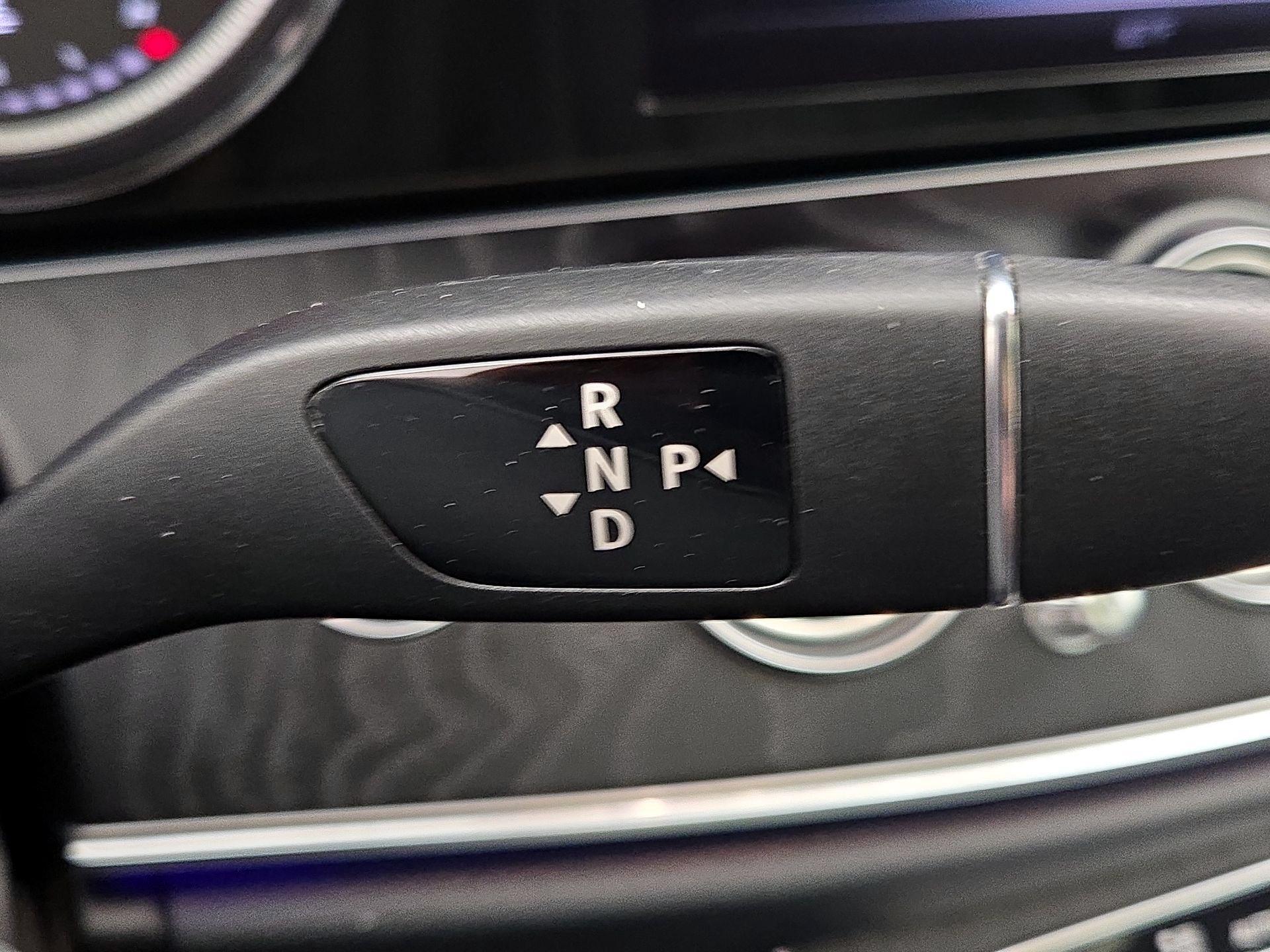 Thumbnail: 2018 Mercedes-Benz E-Class - 18