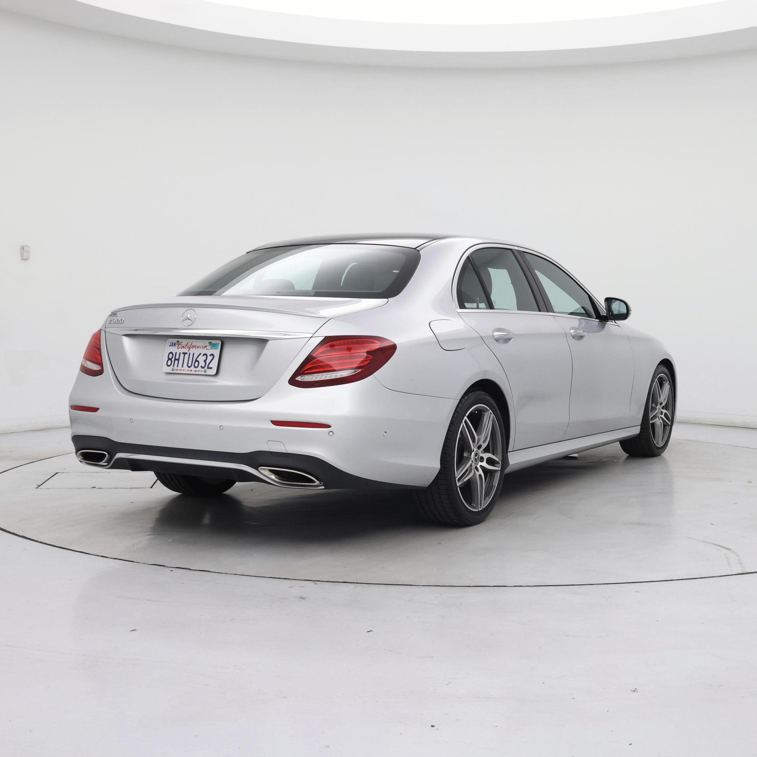 Thumbnail: 2018 Mercedes-Benz E-Class - 8
