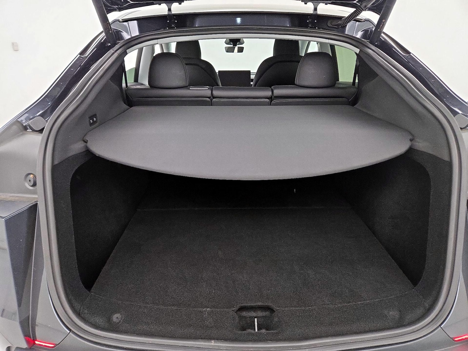 2026 Tesla Model Y Long Range - Photo 20