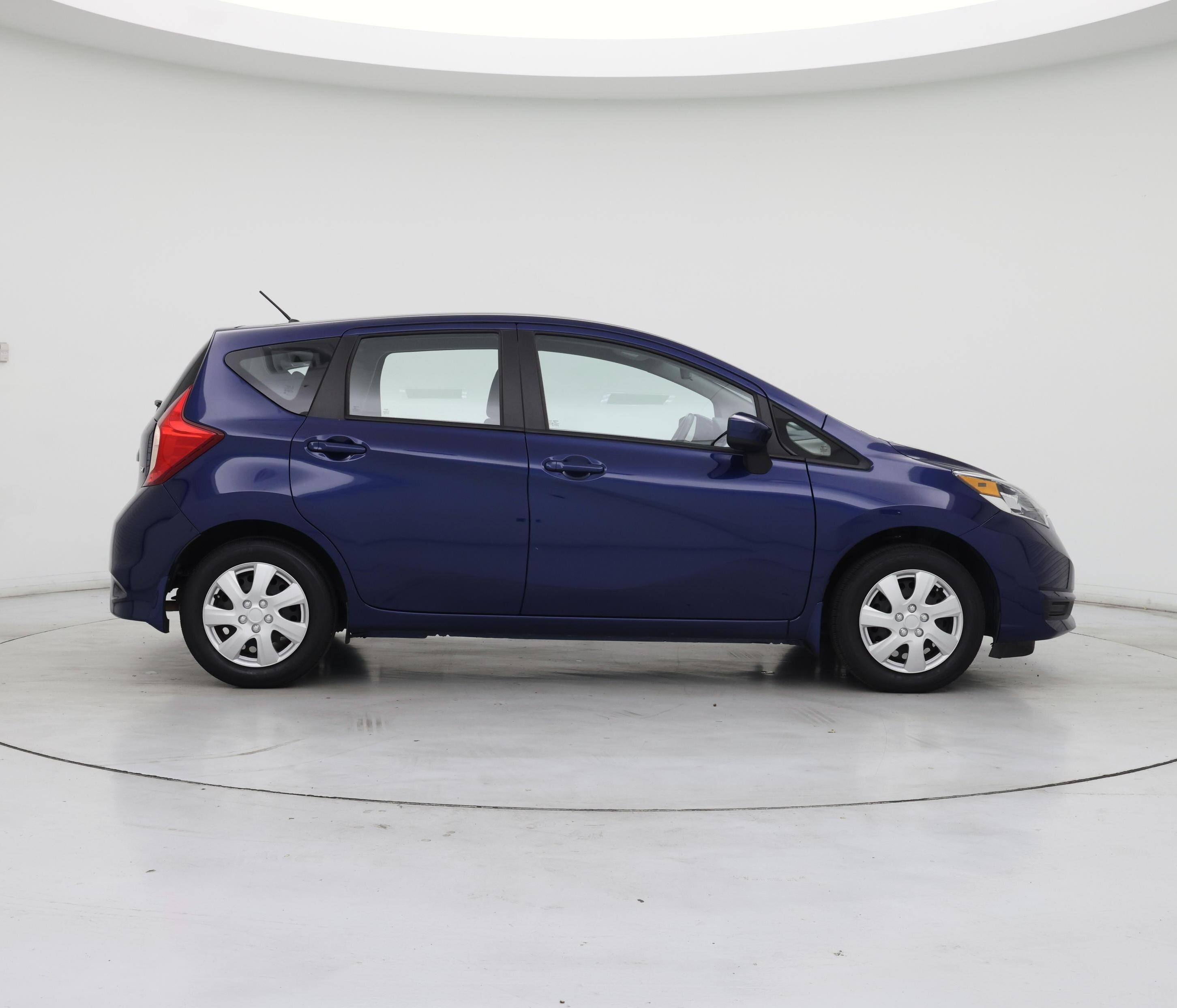 Thumbnail: 2018 Nissan Versa Note - 7