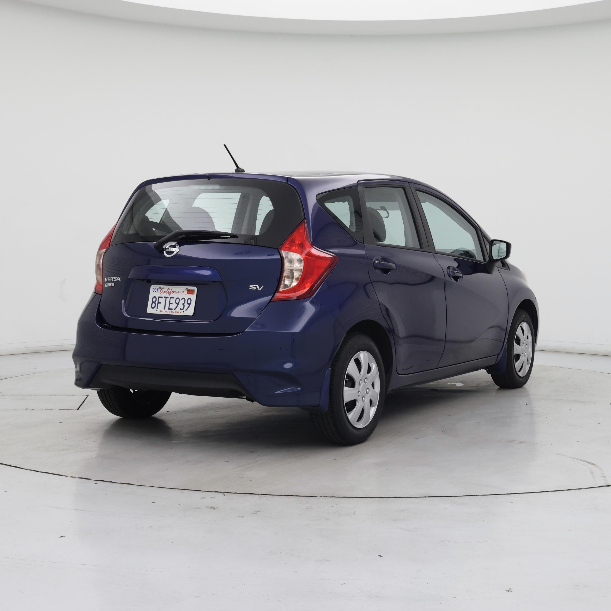 Thumbnail: 2018 Nissan Versa Note - 8
