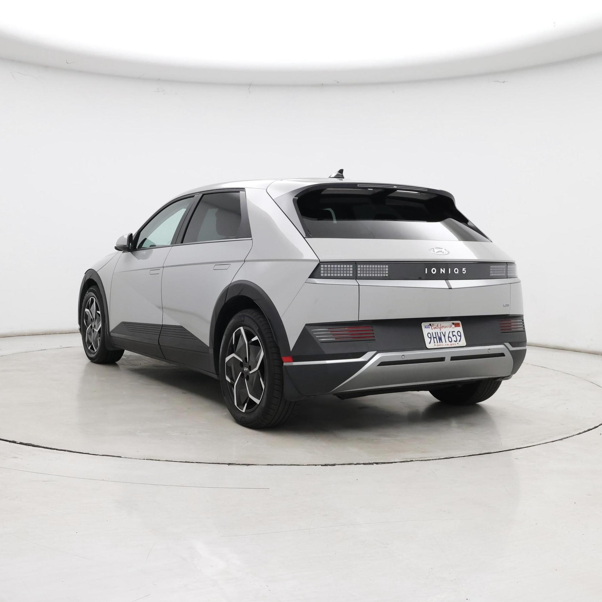 Thumbnail: 2023 Hyundai Ioniq 5 - 2