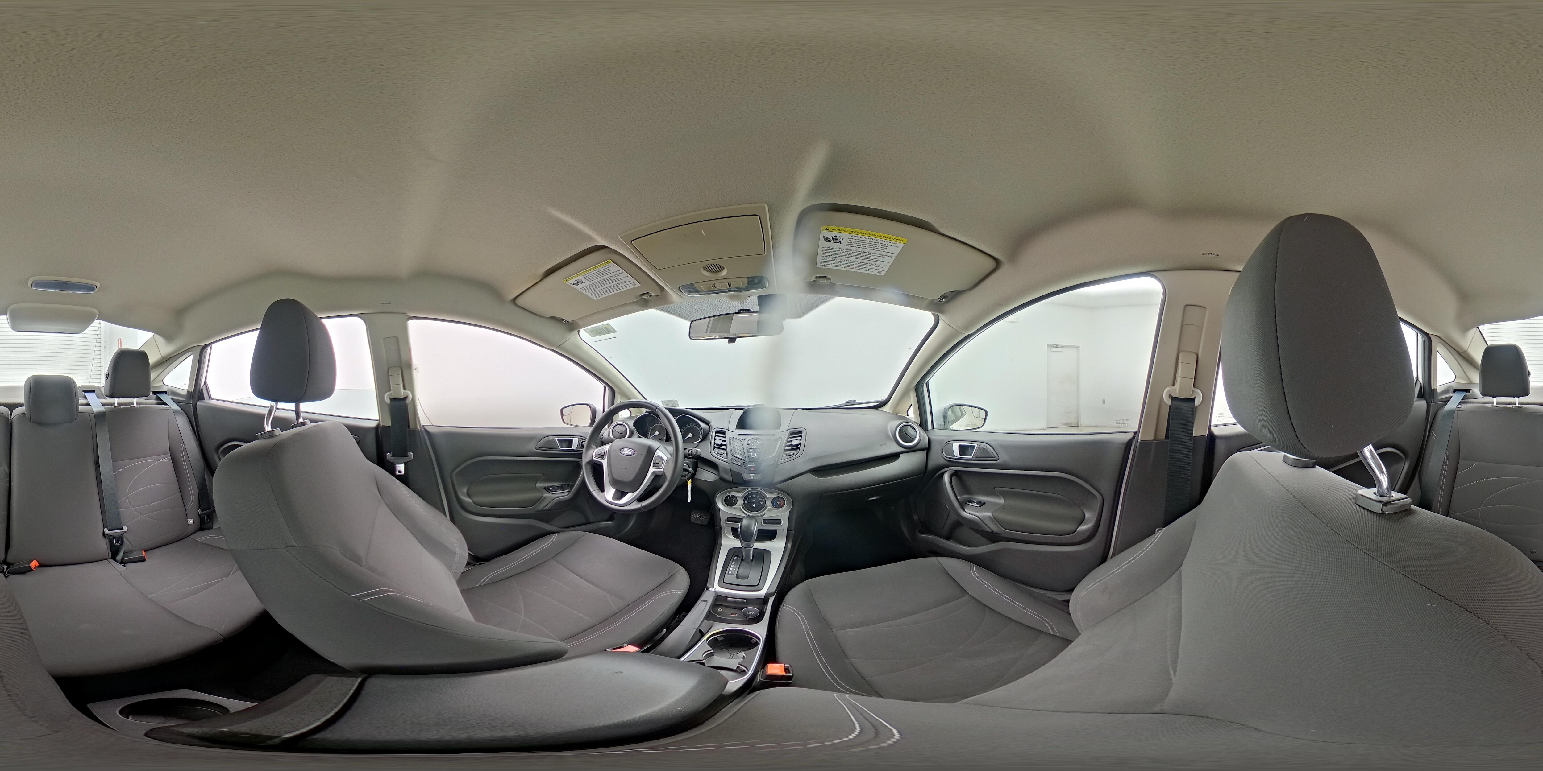 2016 Ford Fiesta SE - Photo 23