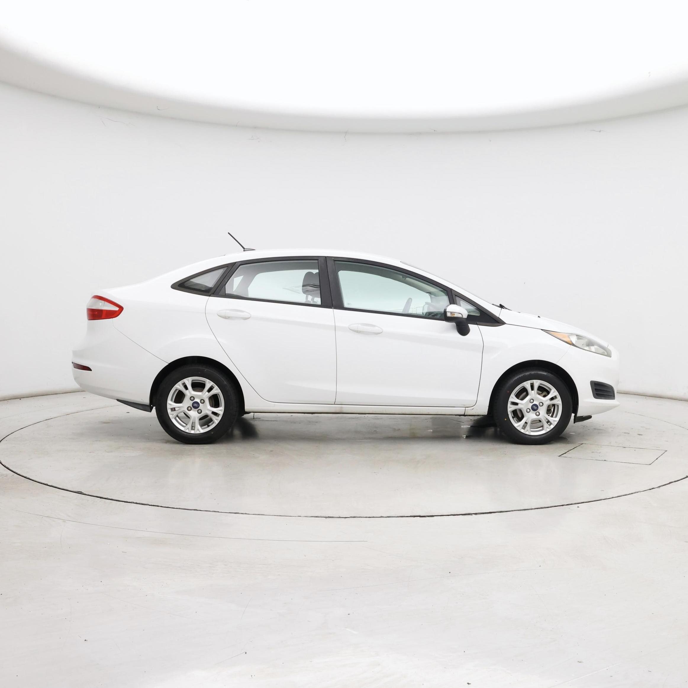 Thumbnail: 2016 Ford Fiesta - 7