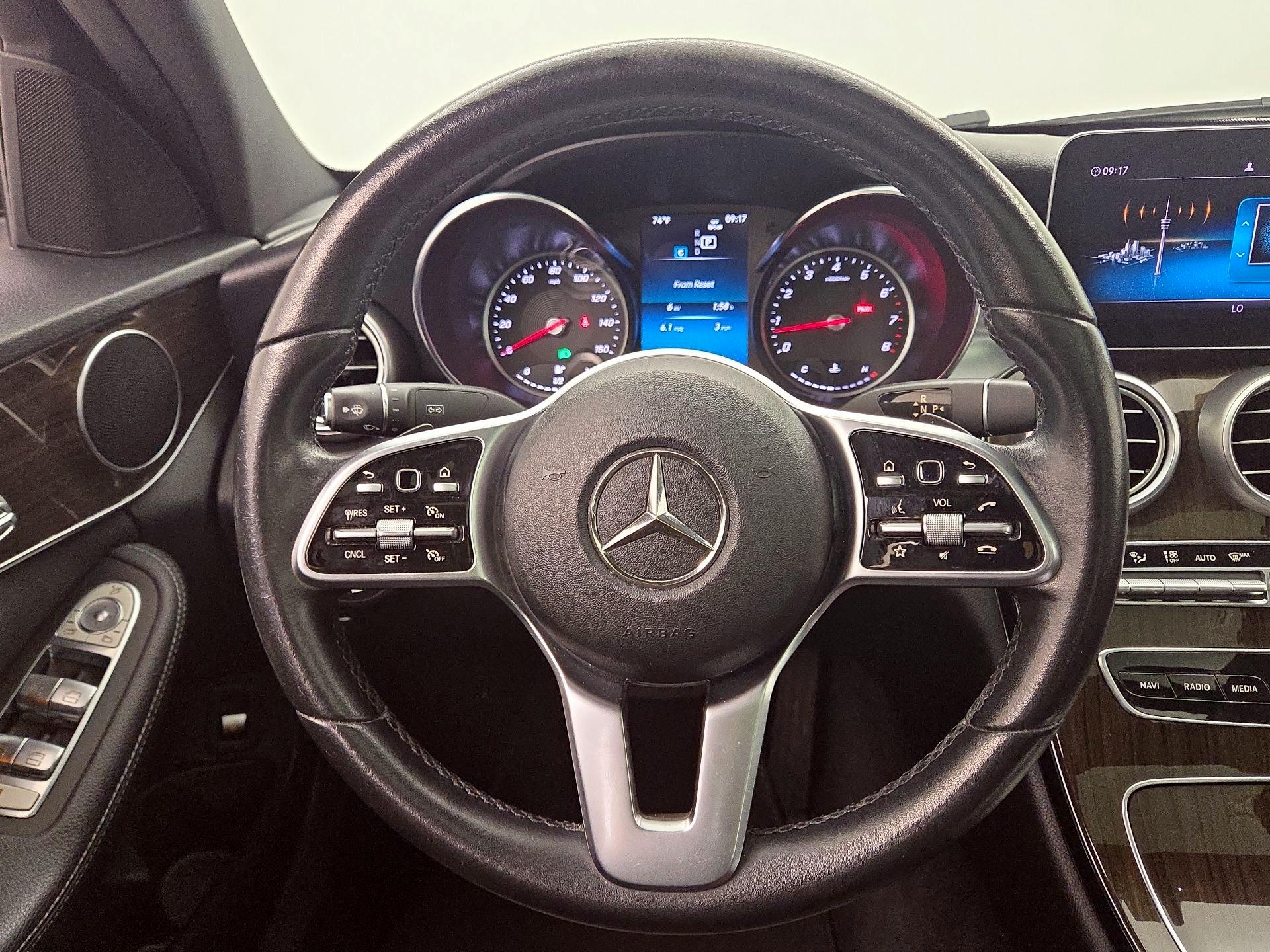Thumbnail: 2020 Mercedes-Benz C-Class - 10