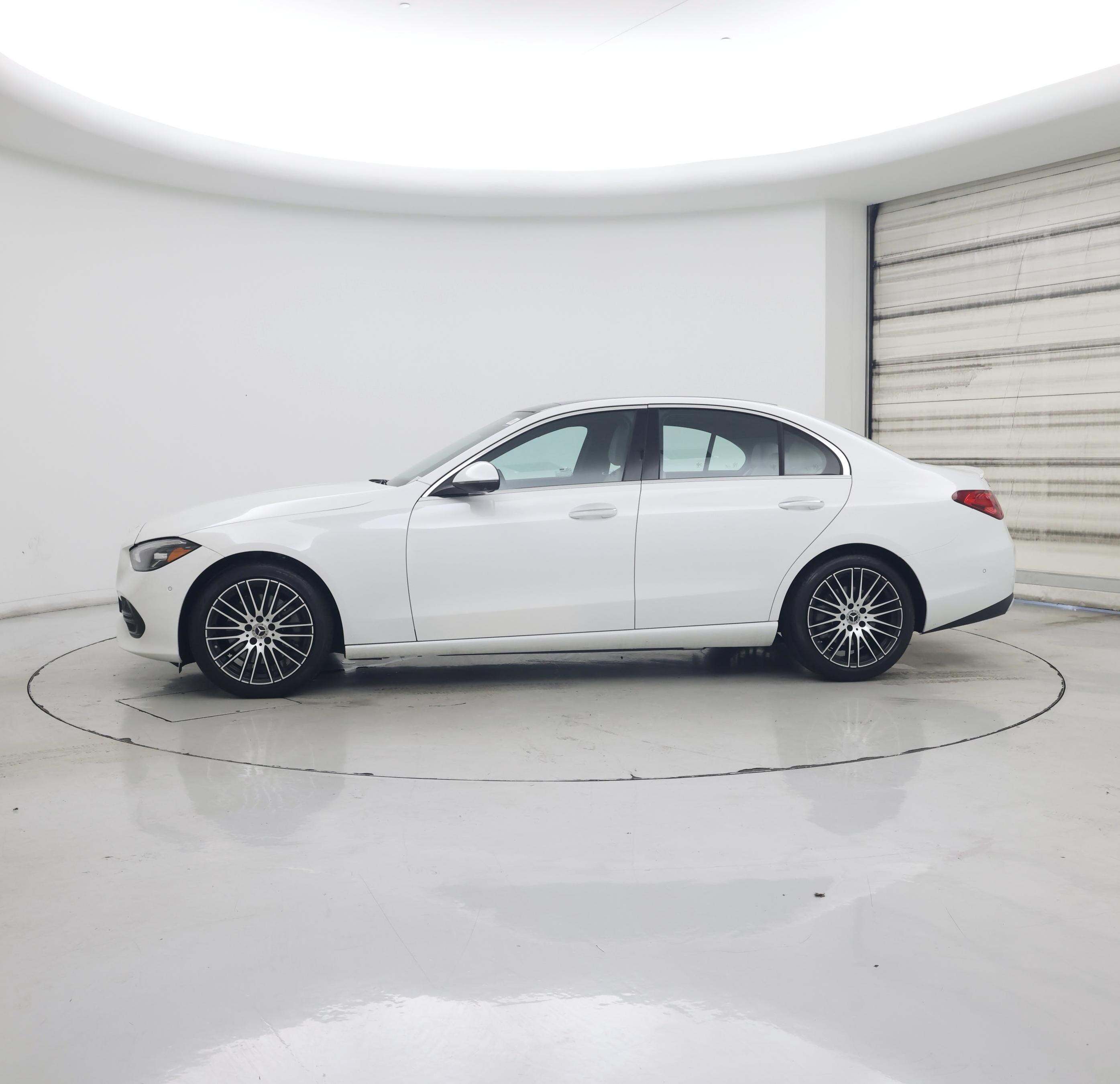 Thumbnail: 2023 Mercedes-Benz C-Class - 3