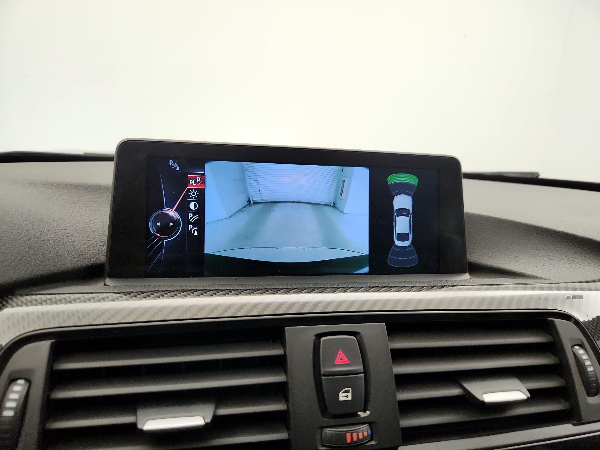 Thumbnail: 2015 BMW M4 - 15