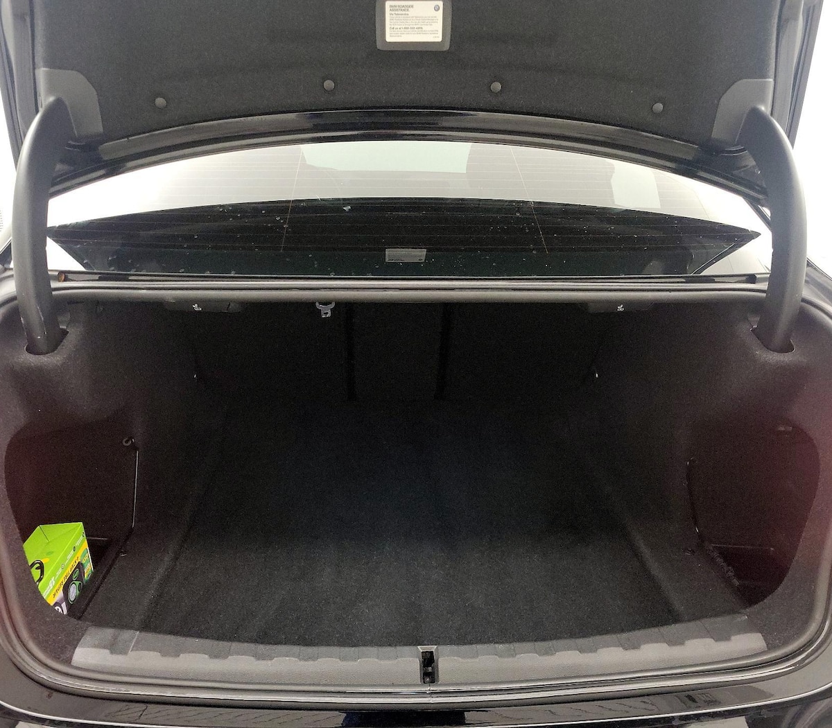 Trunk/Cargo (Seats Up)