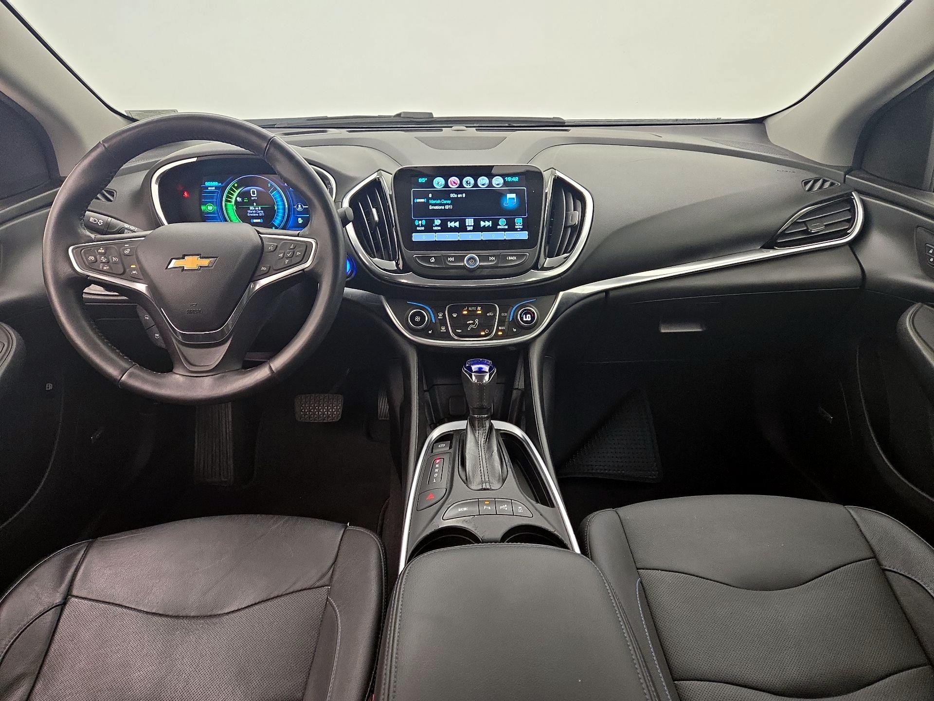 Thumbnail: 2017 Chevrolet Volt - 9