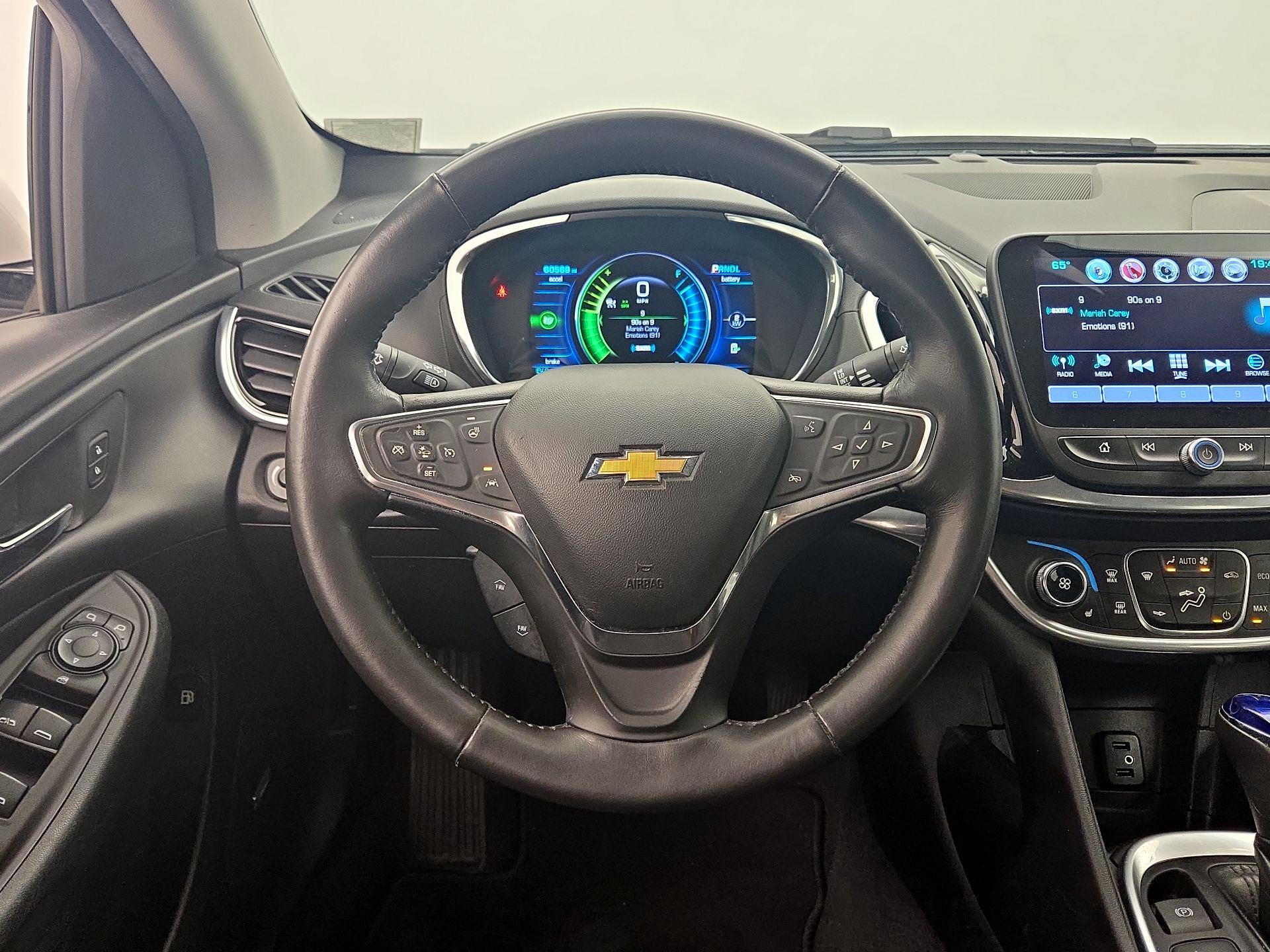 Thumbnail: 2017 Chevrolet Volt - 10