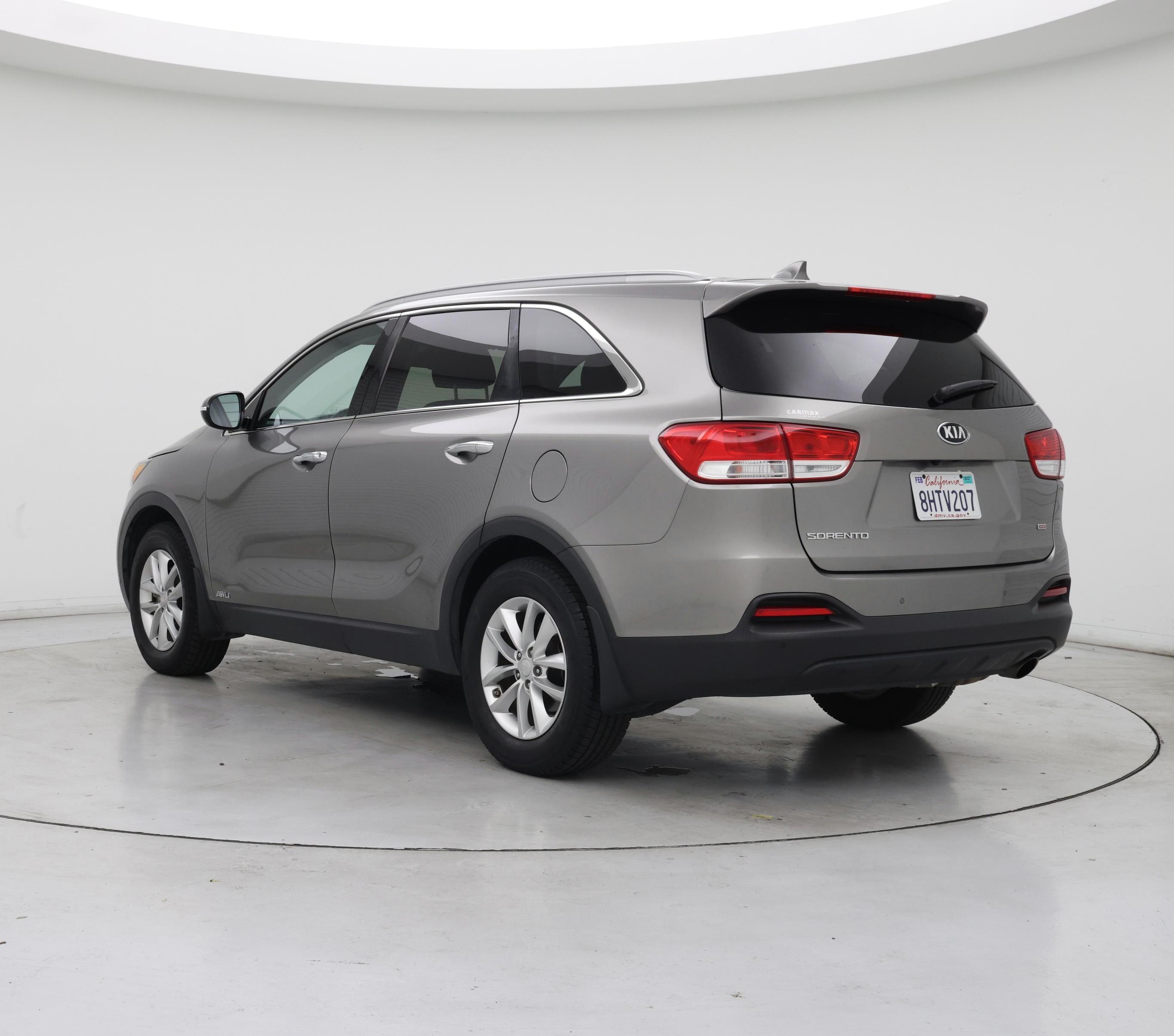 Thumbnail: 2018 Kia Sorento - 2