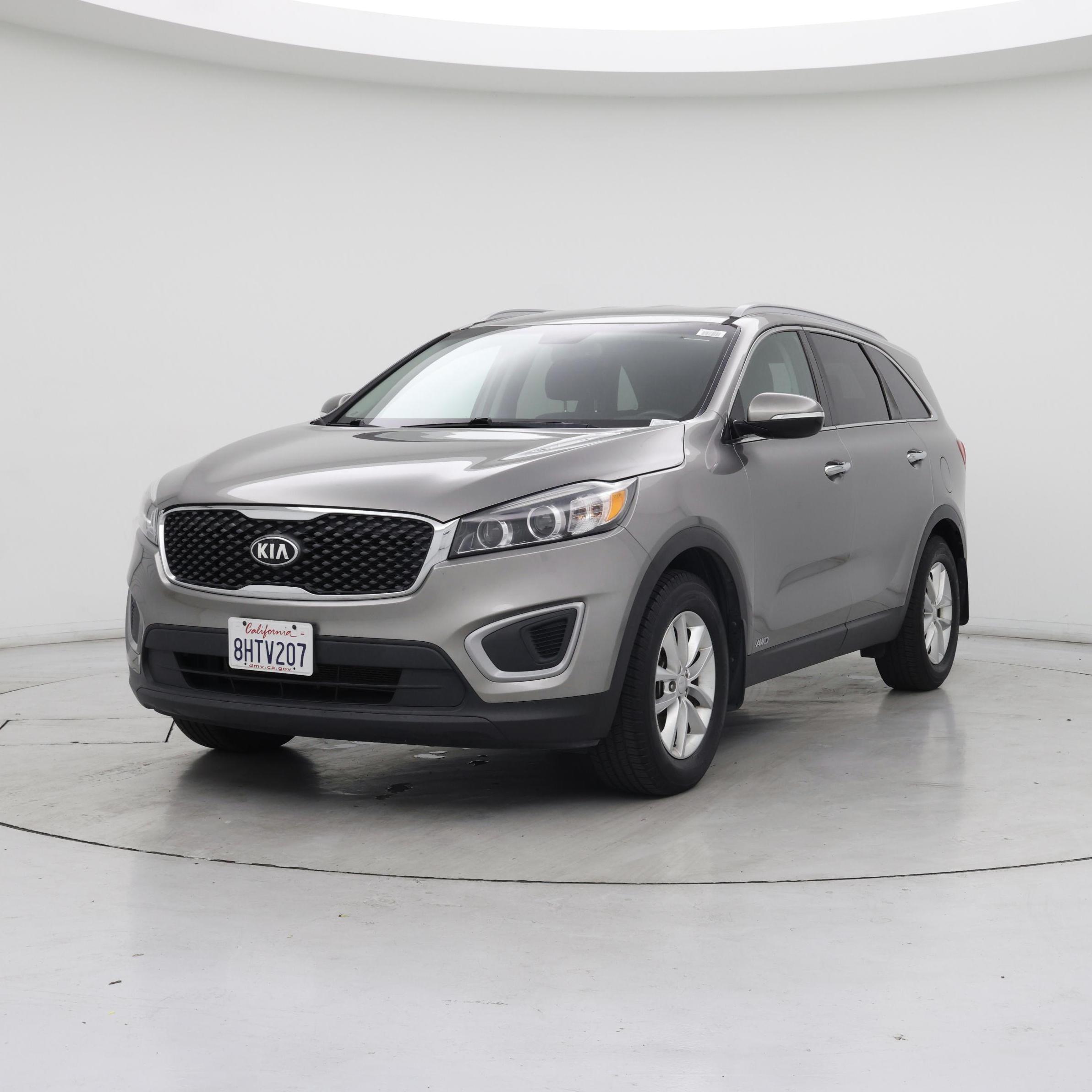 Thumbnail: 2018 Kia Sorento - 4