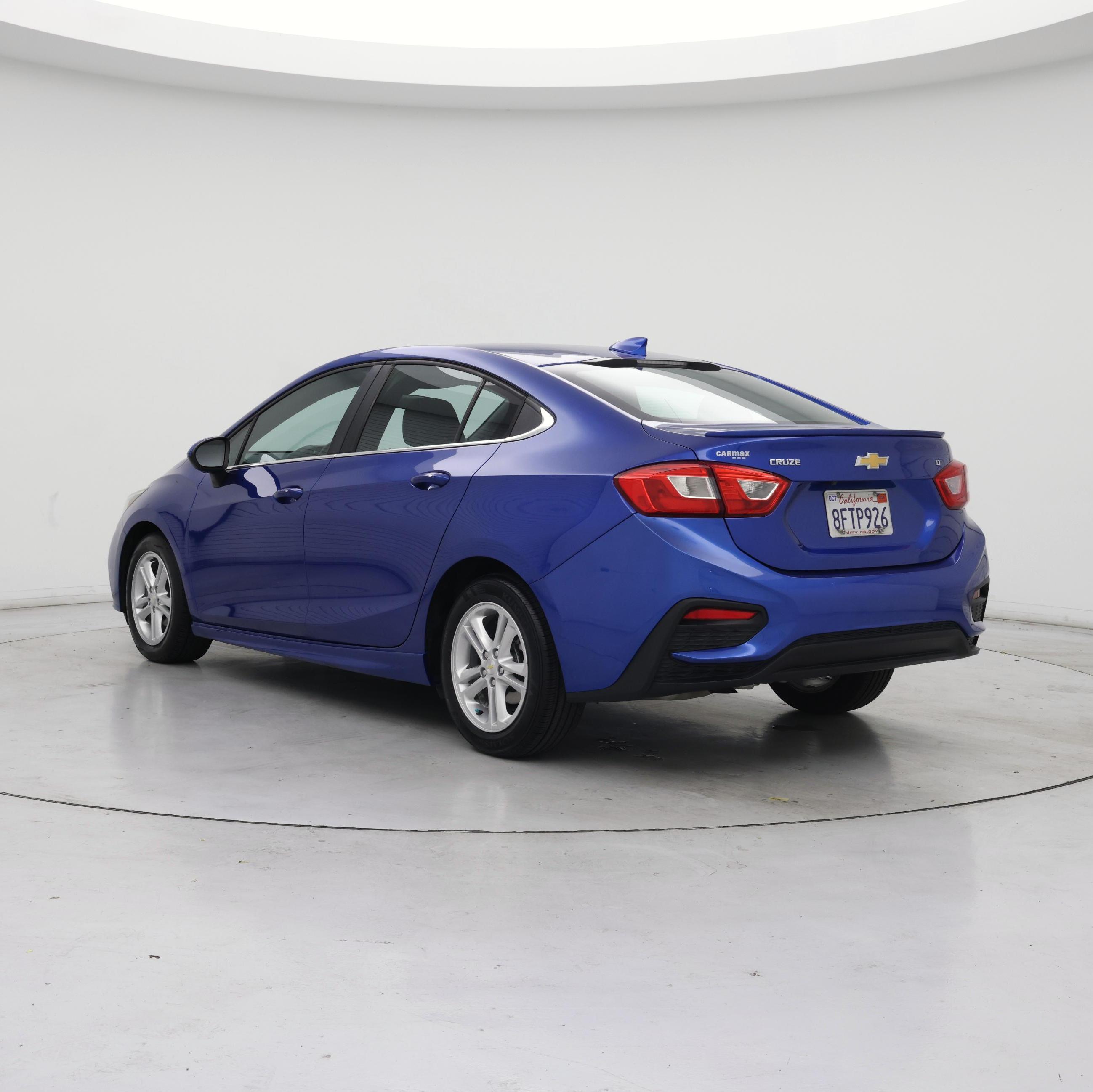 Thumbnail: 2018 Chevrolet Cruze - 2