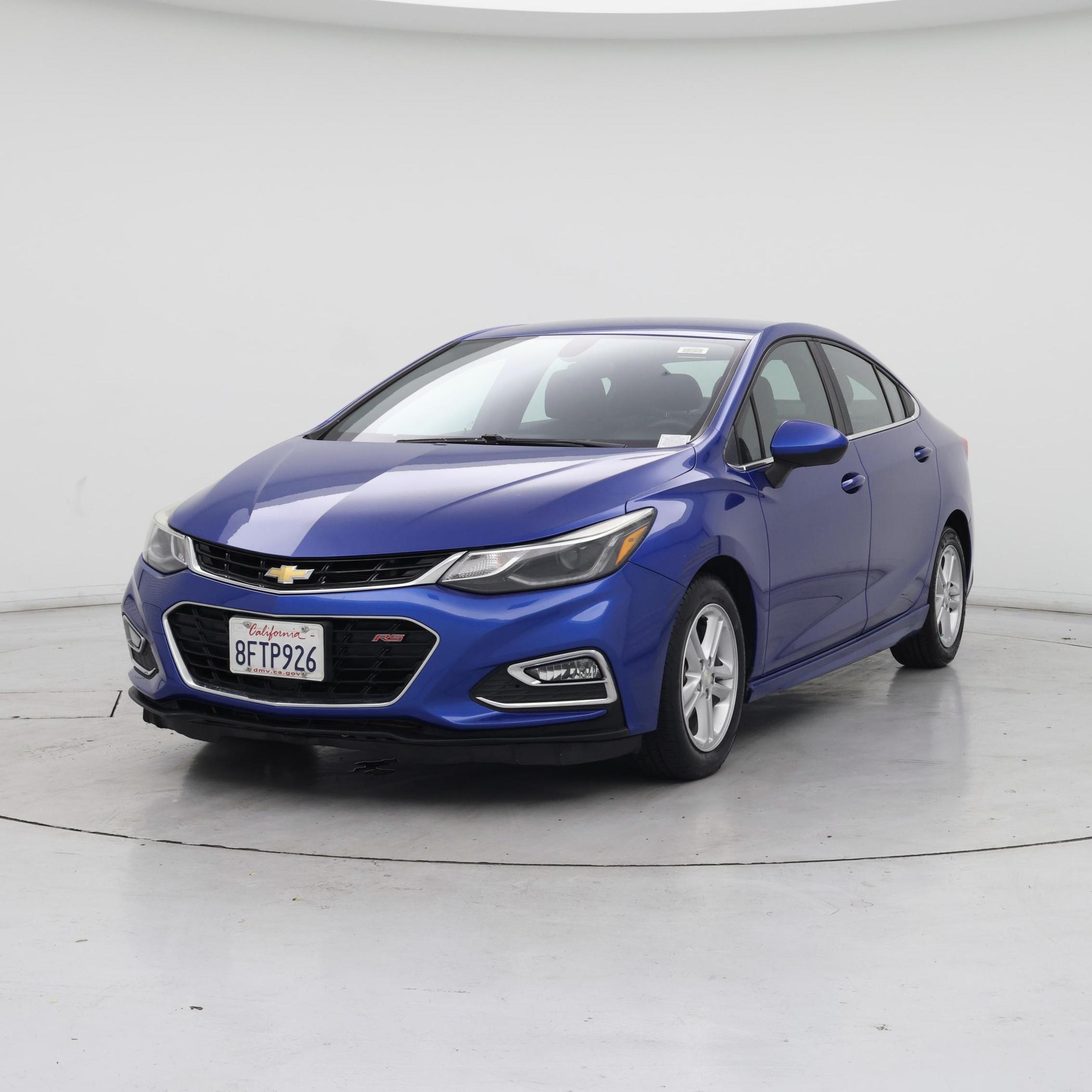 Thumbnail: 2018 Chevrolet Cruze - 4