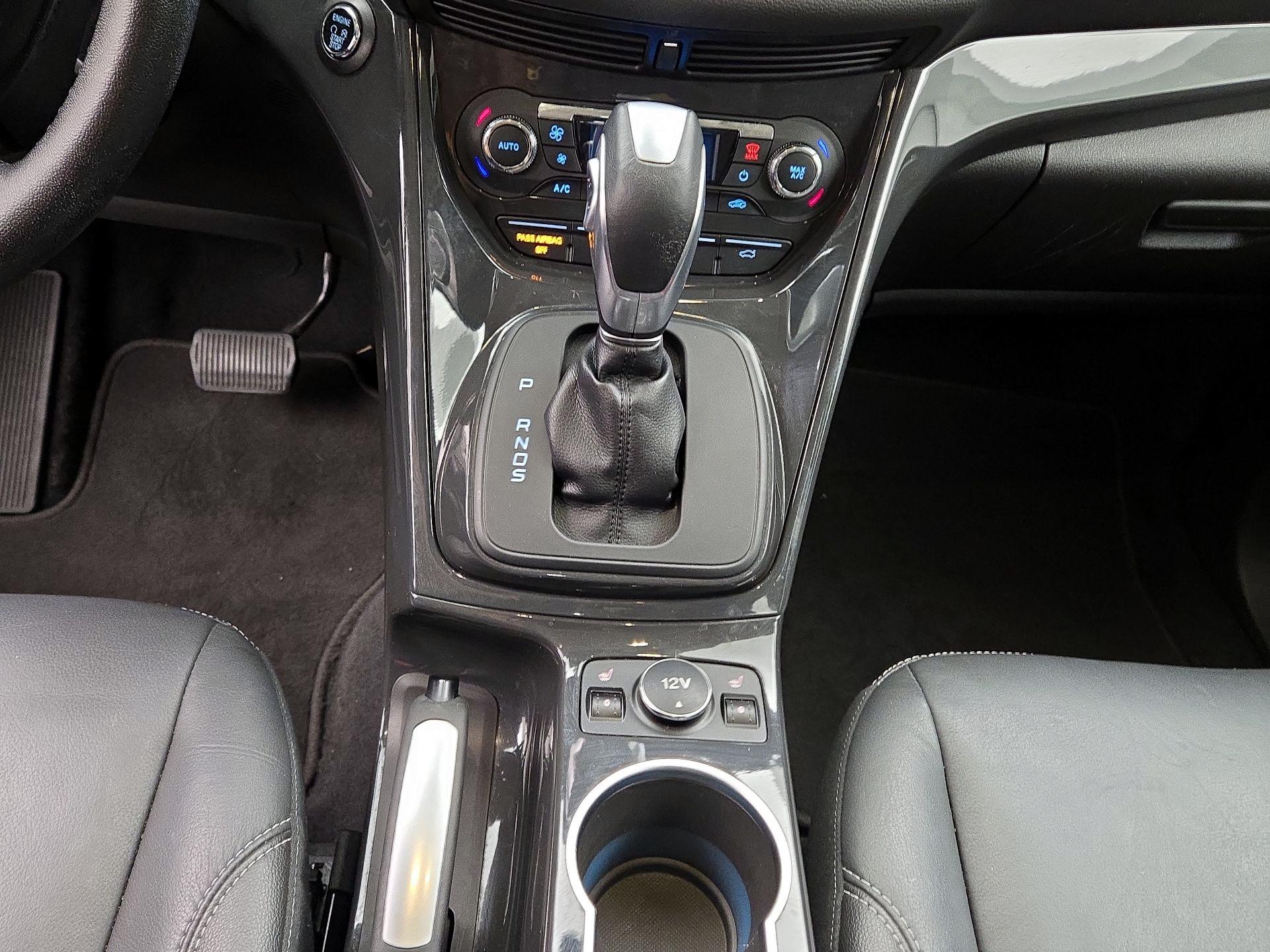 Thumbnail: 2015 Ford Escape - 17