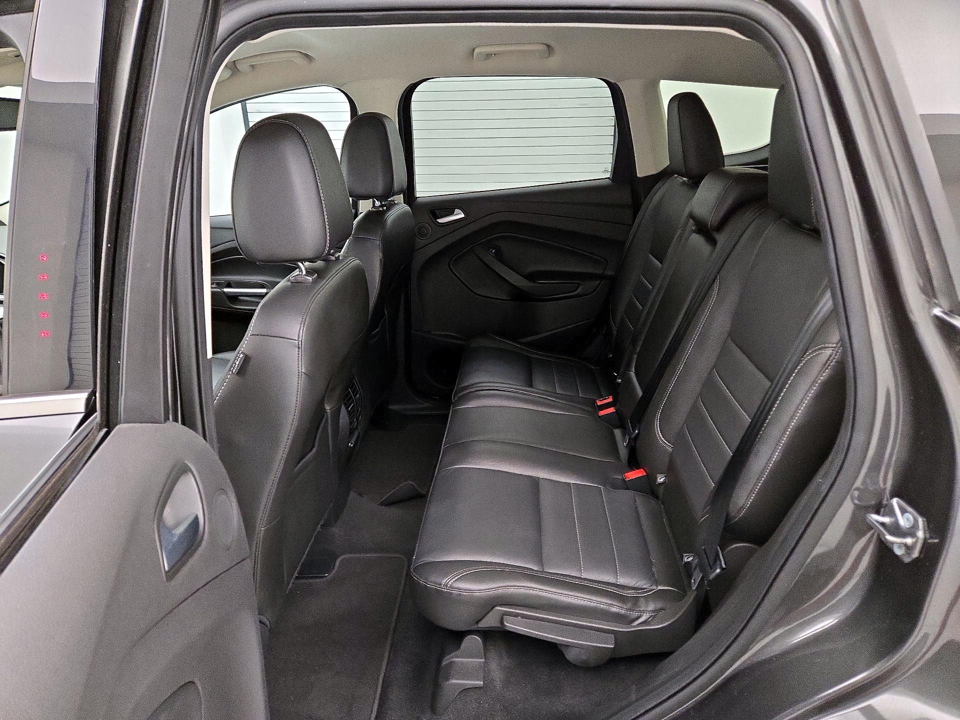 Thumbnail: 2015 Ford Escape - 18