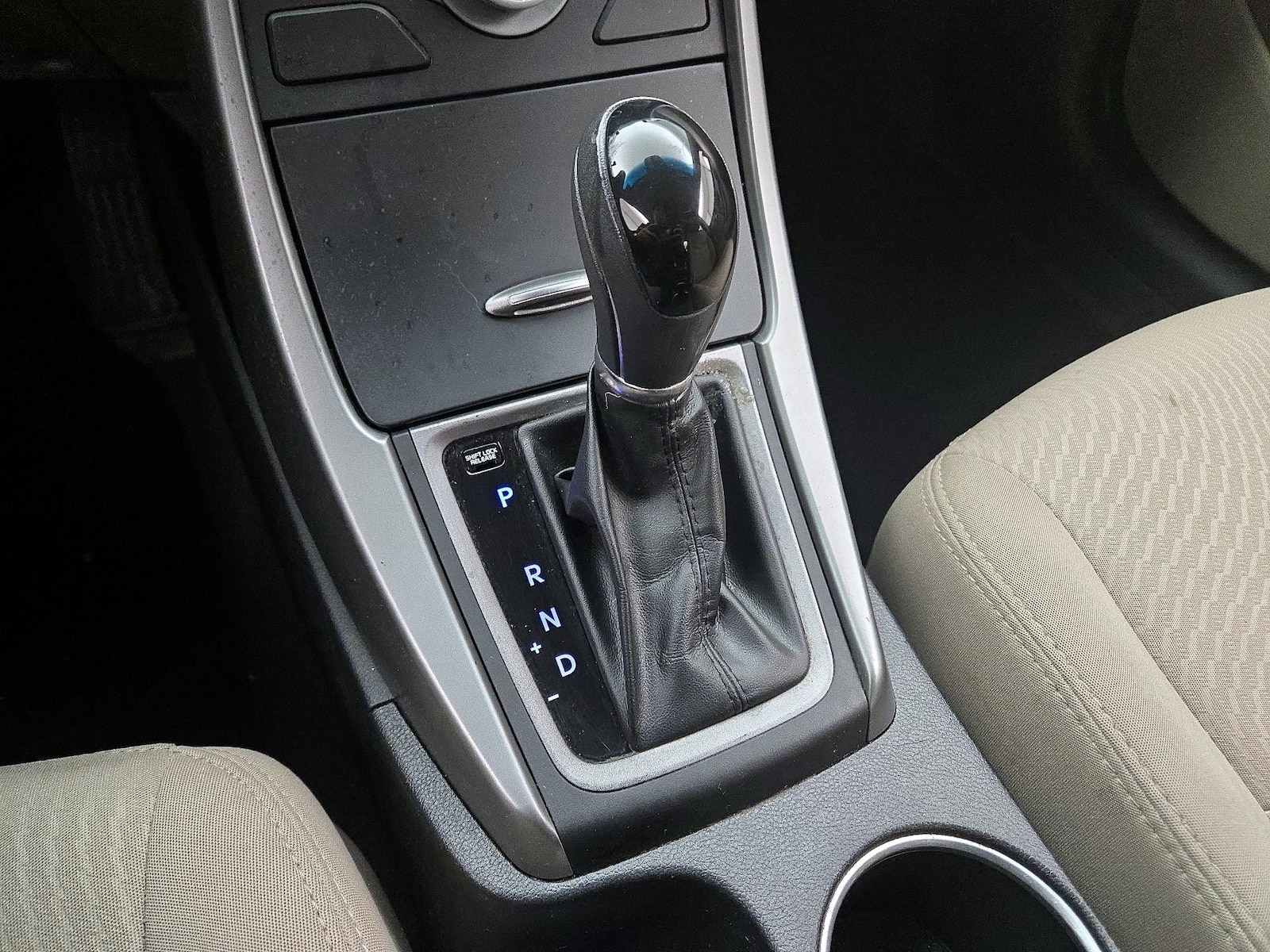 2015 Hyundai Elantra SE - Photo 18