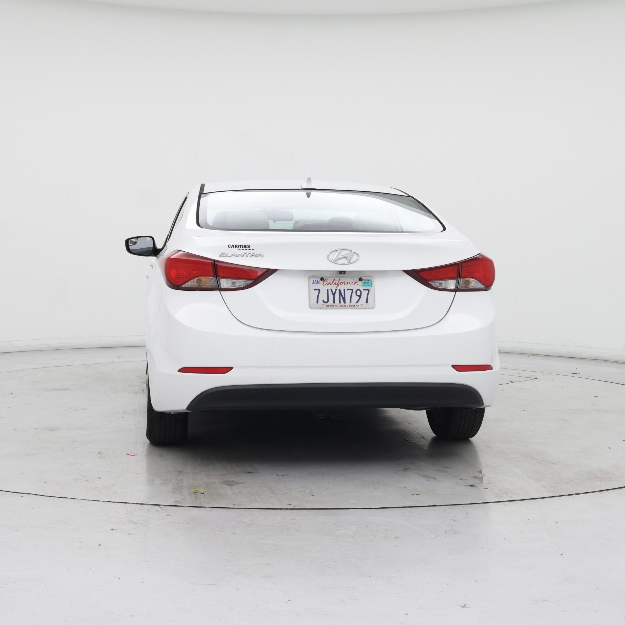 Thumbnail: 2015 Hyundai Elantra - 6