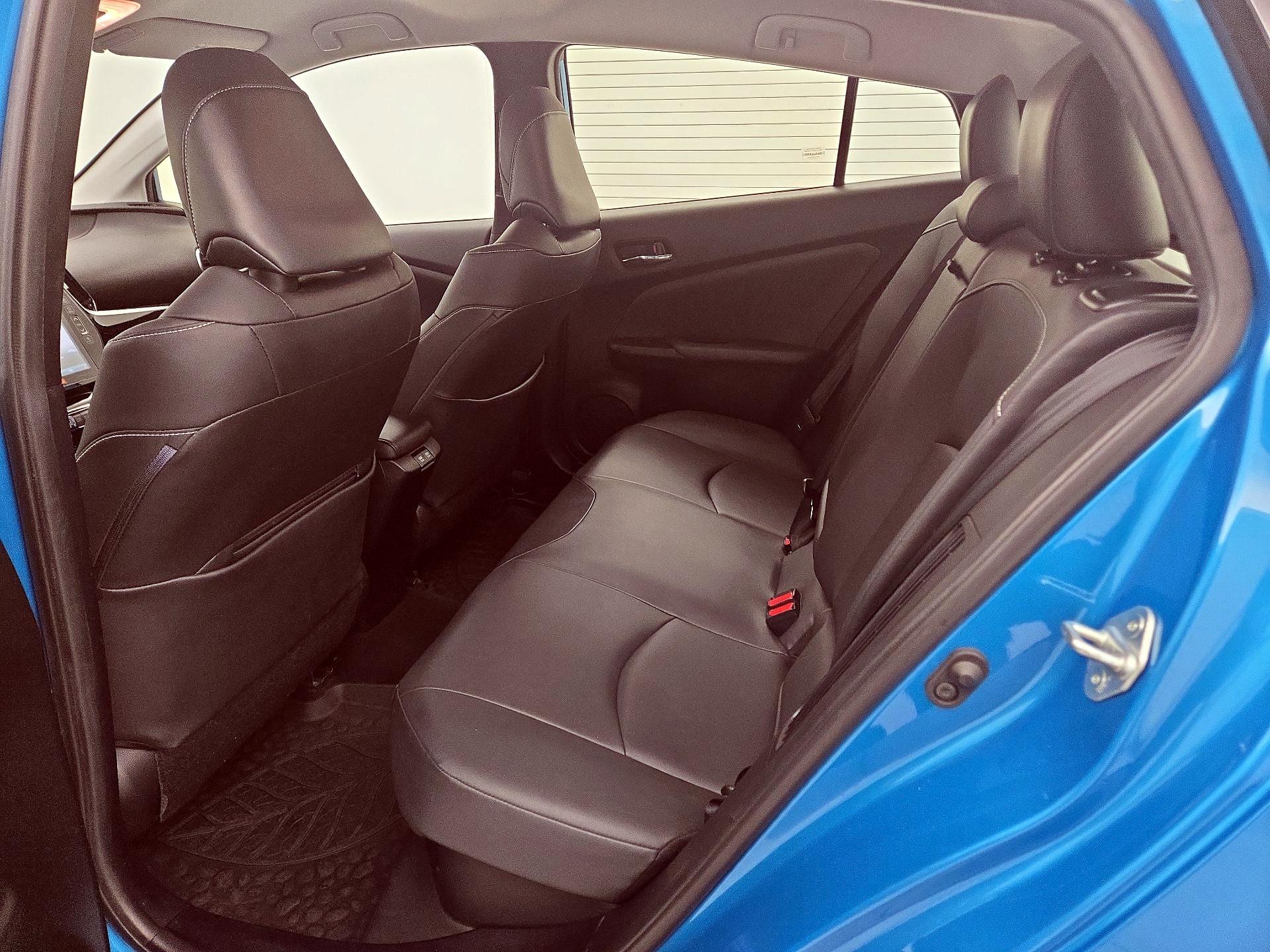 Thumbnail: 2020 Toyota Prius Prime - 20