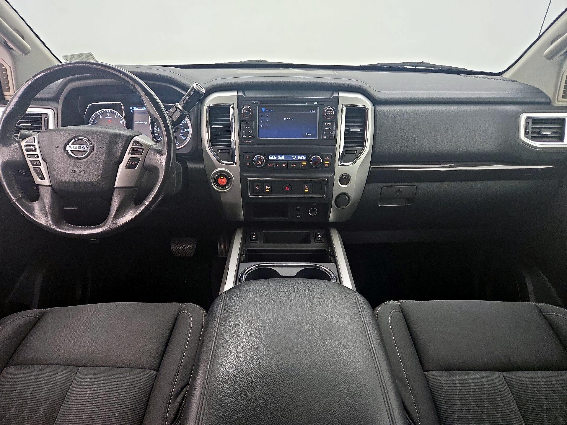 Thumbnail: 2017 Nissan Titan - 9