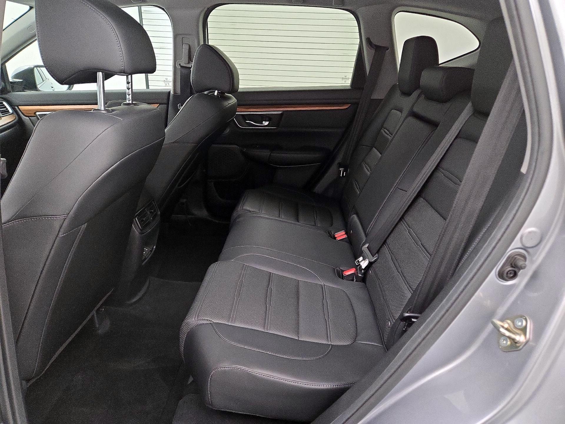 Thumbnail: 2017 Honda CR-V - 18