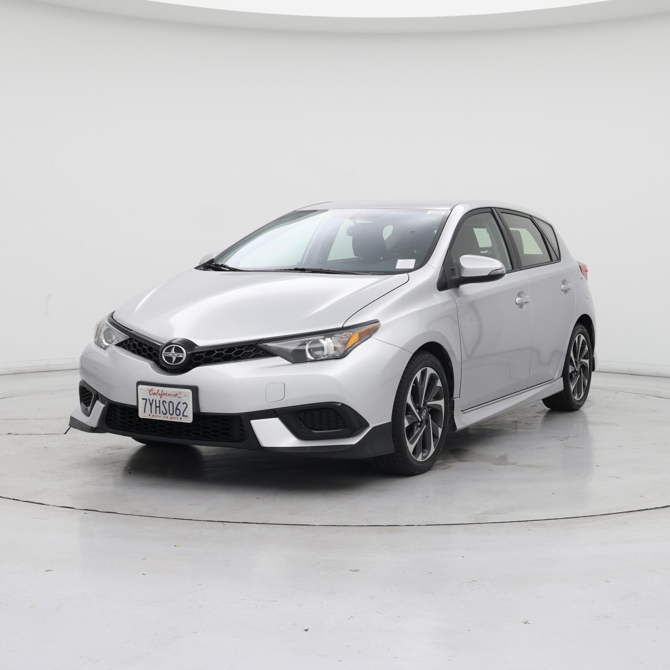 Thumbnail: 2016 Scion iM - 4