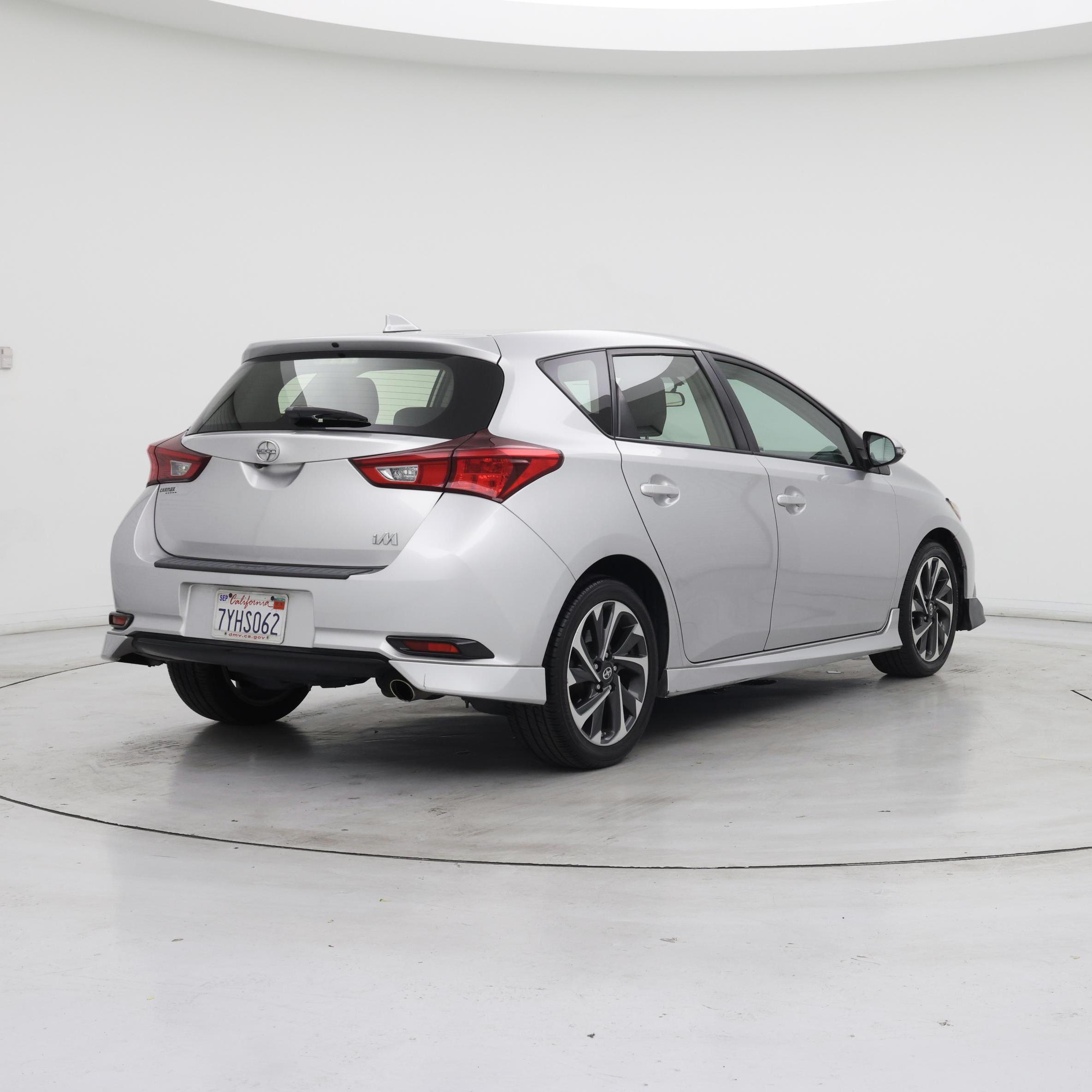 Thumbnail: 2016 Scion iM - 8