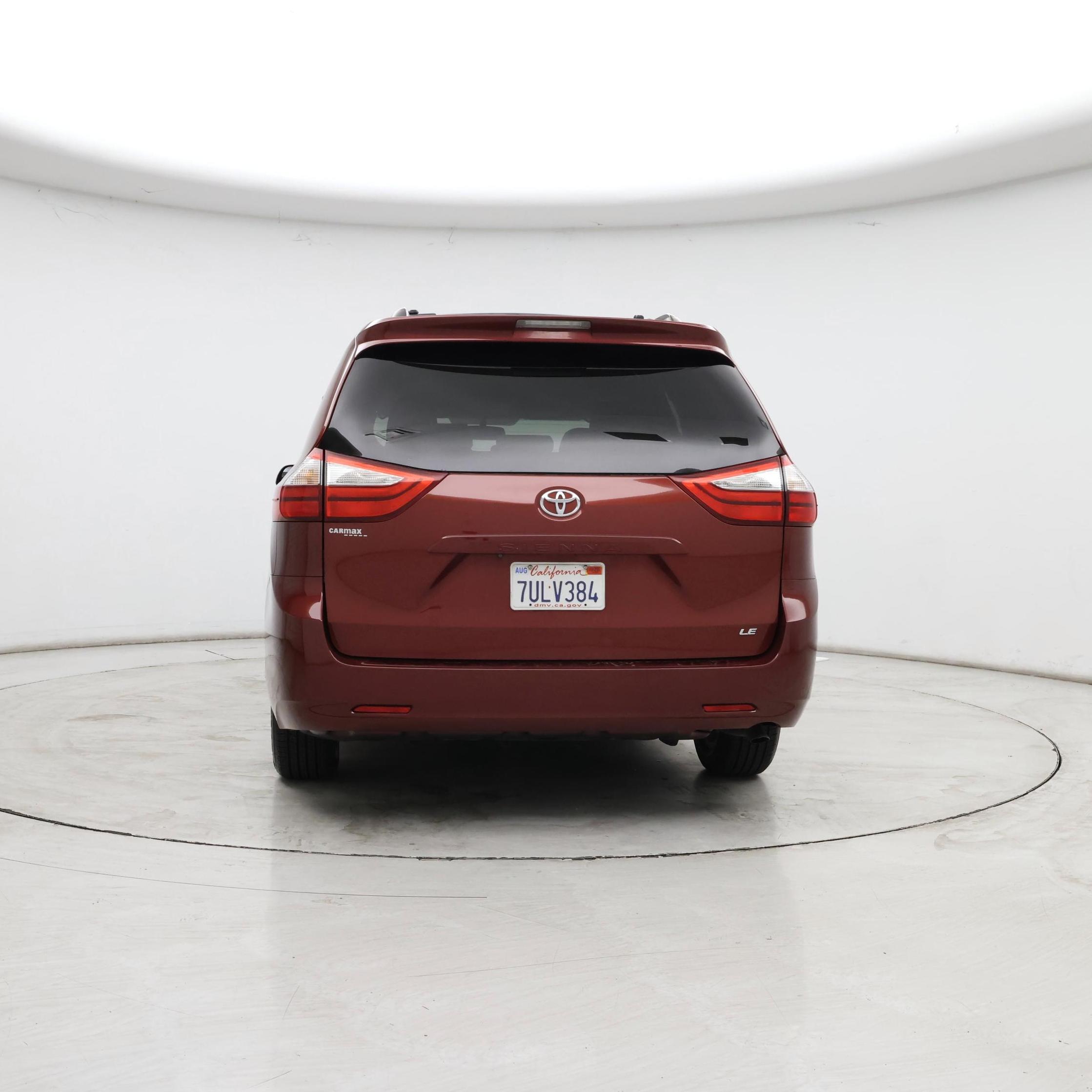 Thumbnail: 2016 Toyota Sienna - 6
