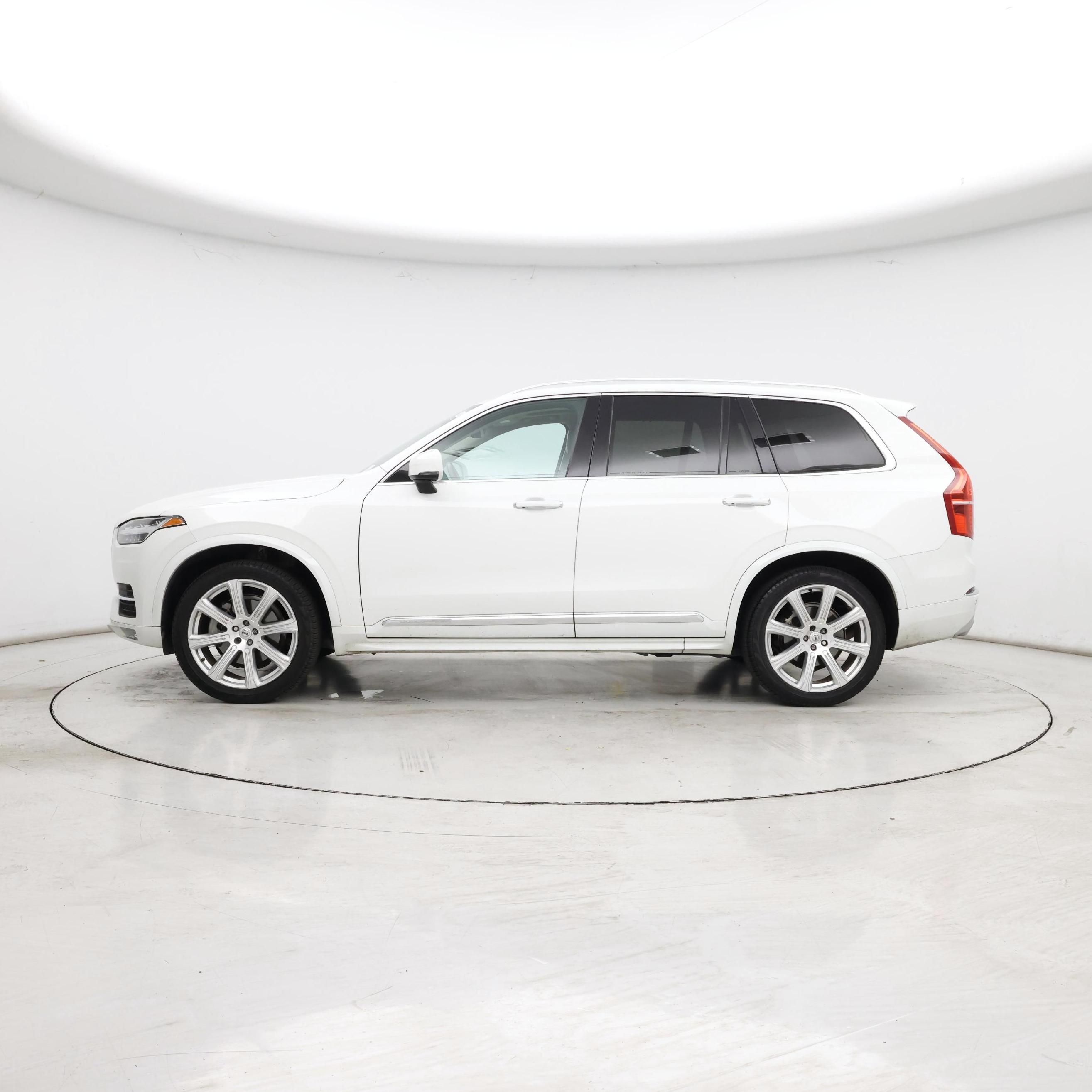 Thumbnail: 2019 Volvo XC90 - 3
