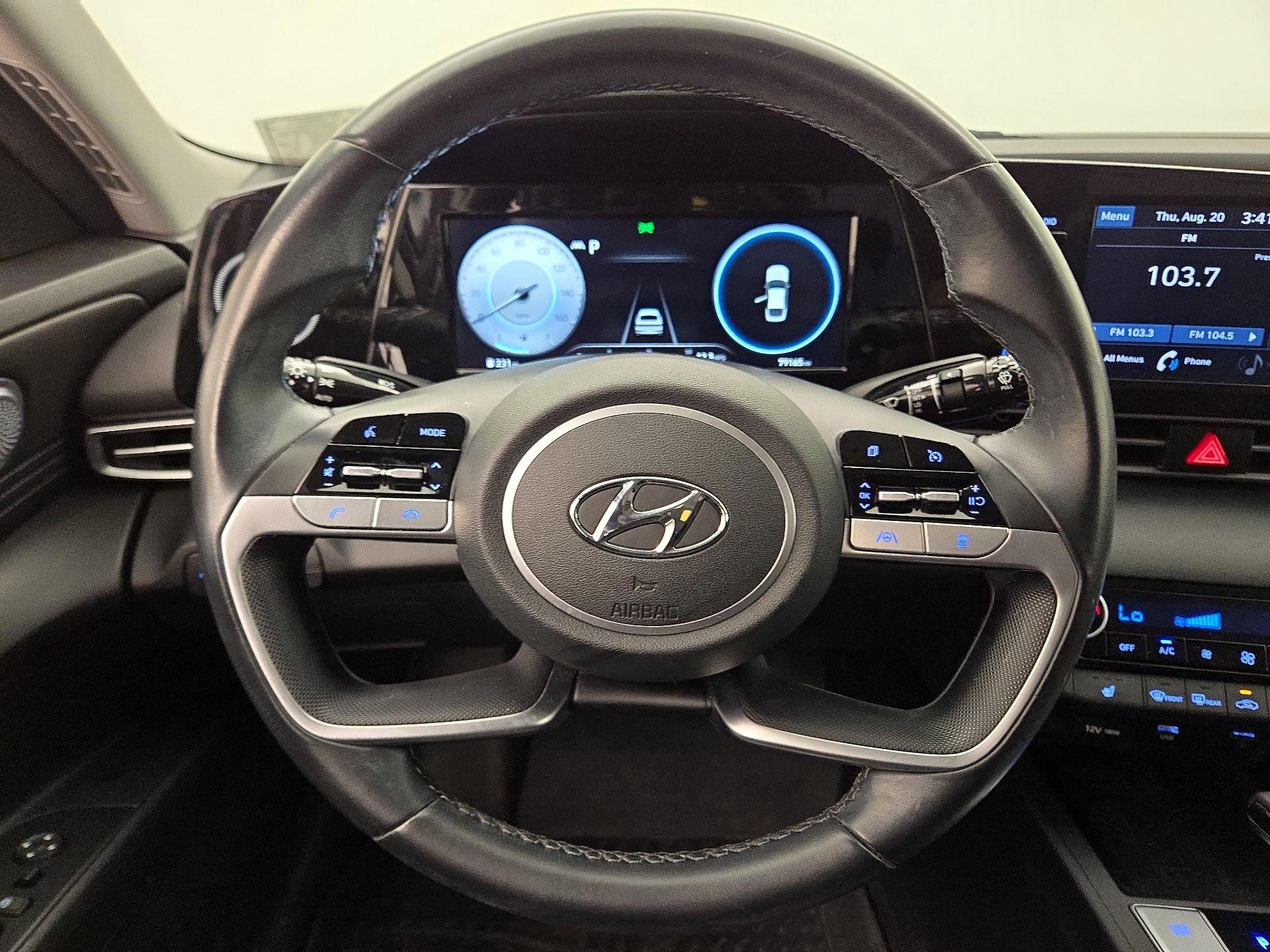 Thumbnail: 2021 Hyundai Elantra - 10