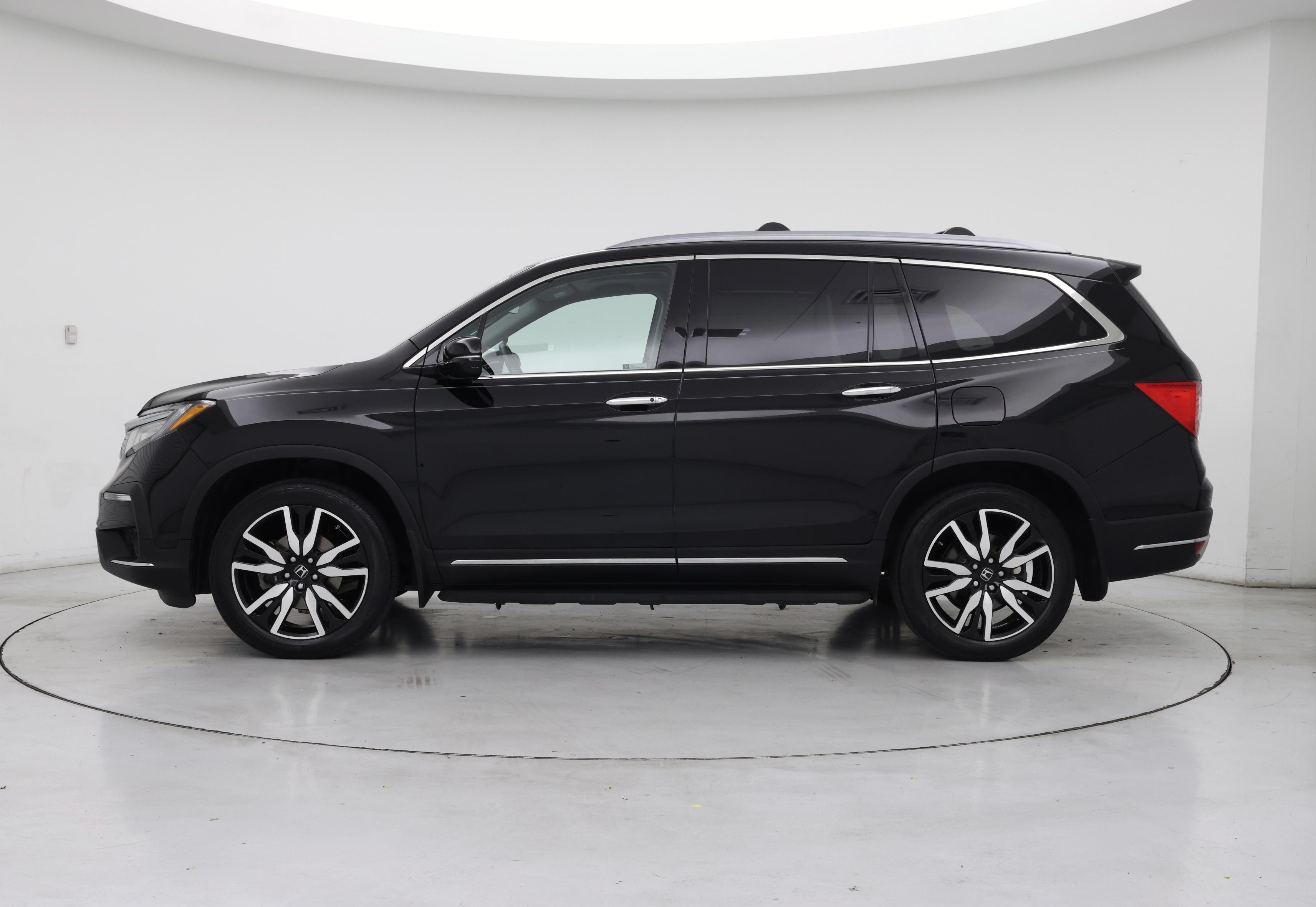 Thumbnail: 2022 Honda Pilot - 3