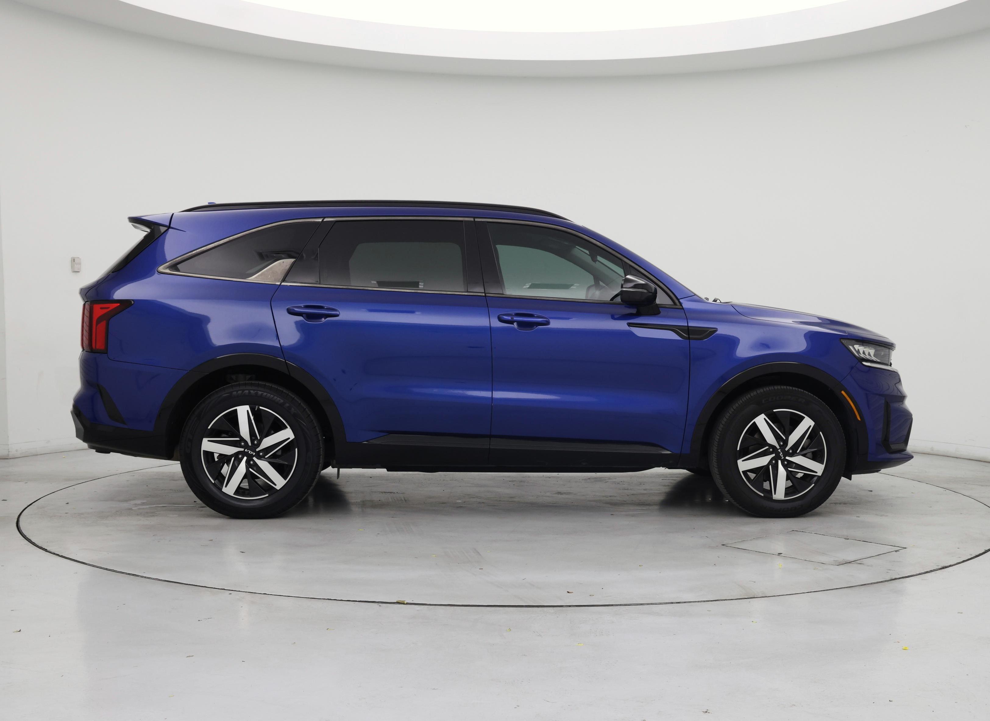 Thumbnail: 2022 Kia Sorento - 7