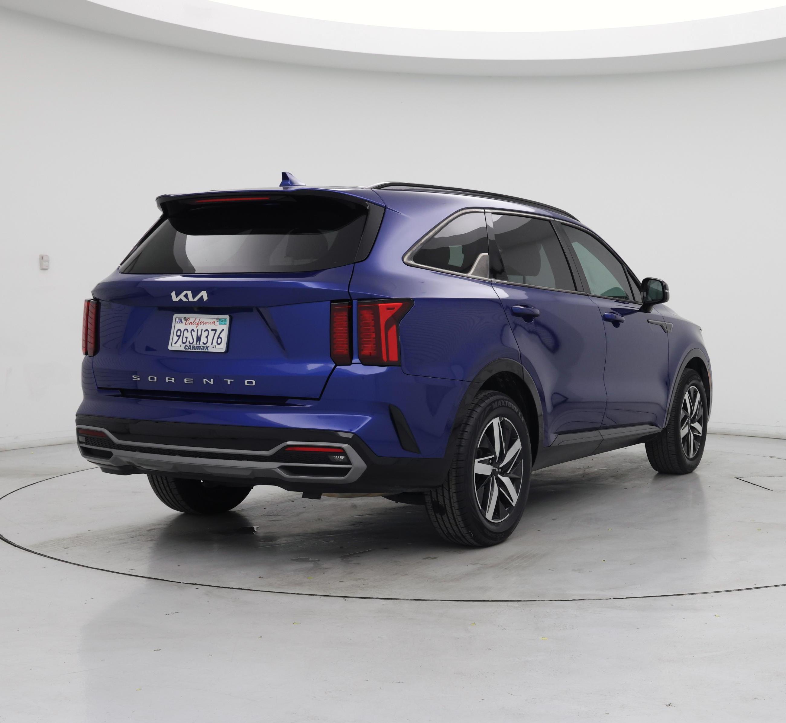 Thumbnail: 2022 Kia Sorento - 8