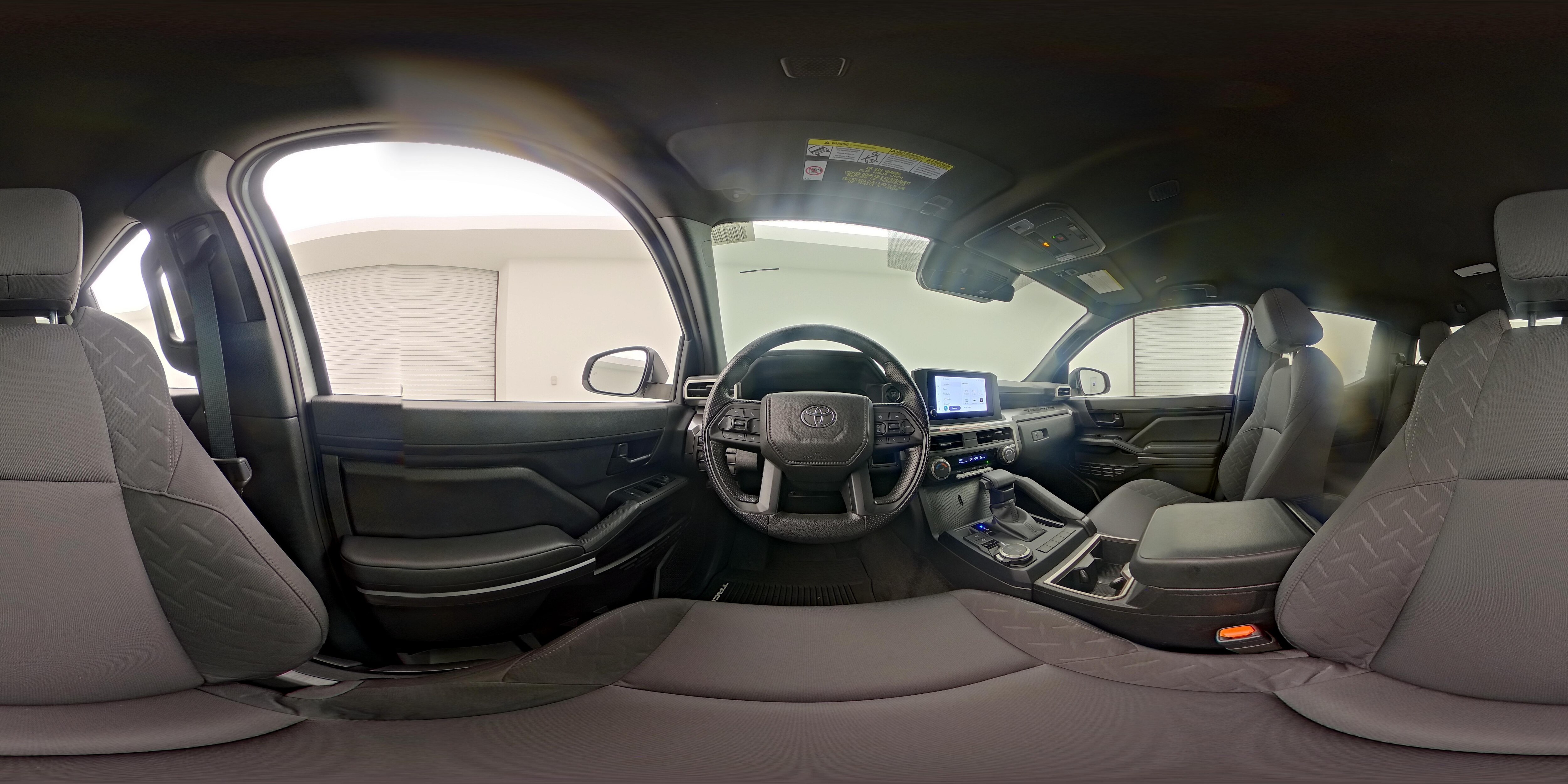 2025 Toyota Tacoma SR5 - Photo 26