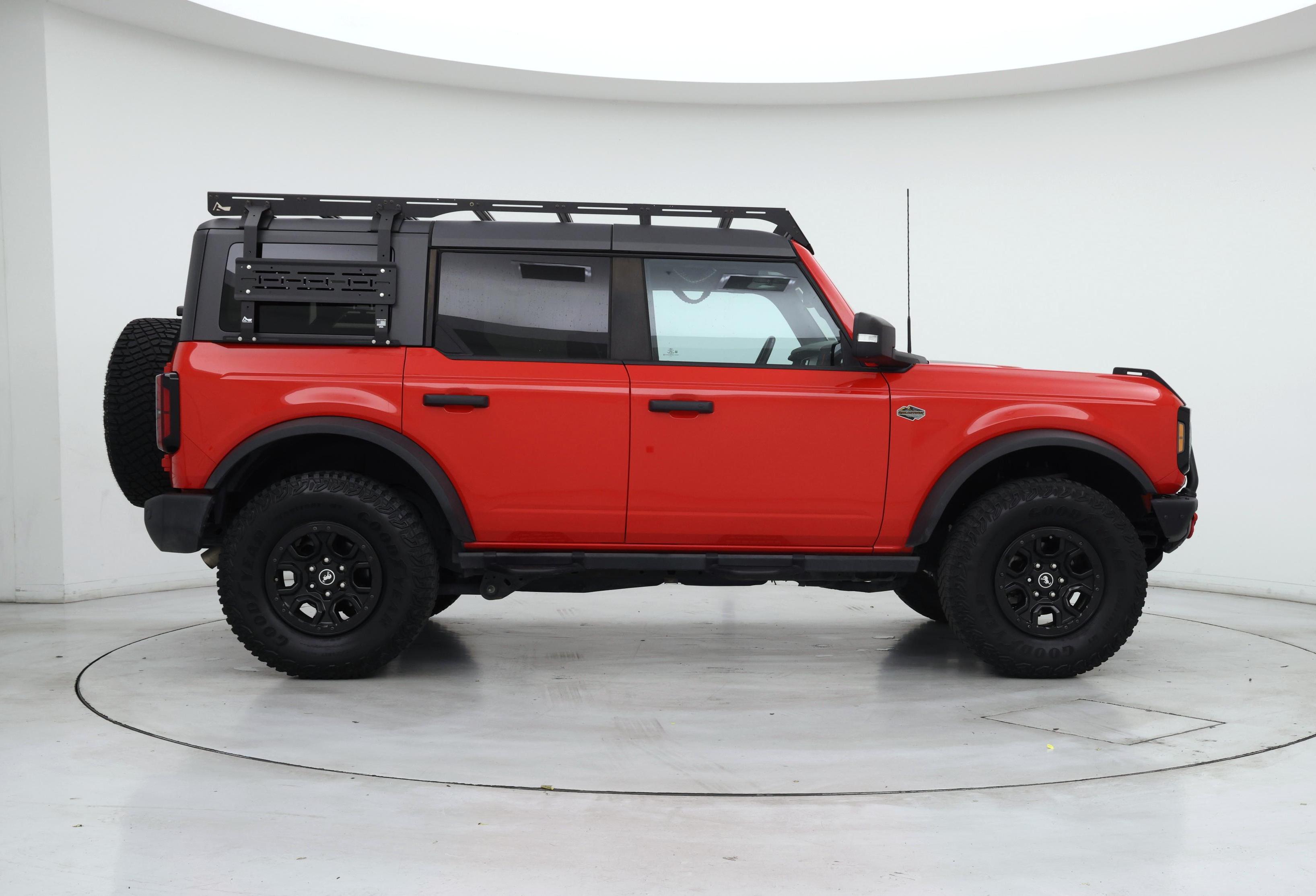 Thumbnail: 2023 Ford Bronco - 7