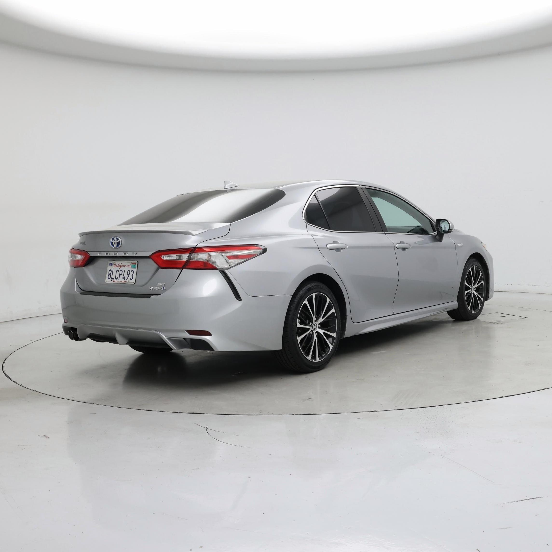 Thumbnail: 2019 Toyota Camry - 8