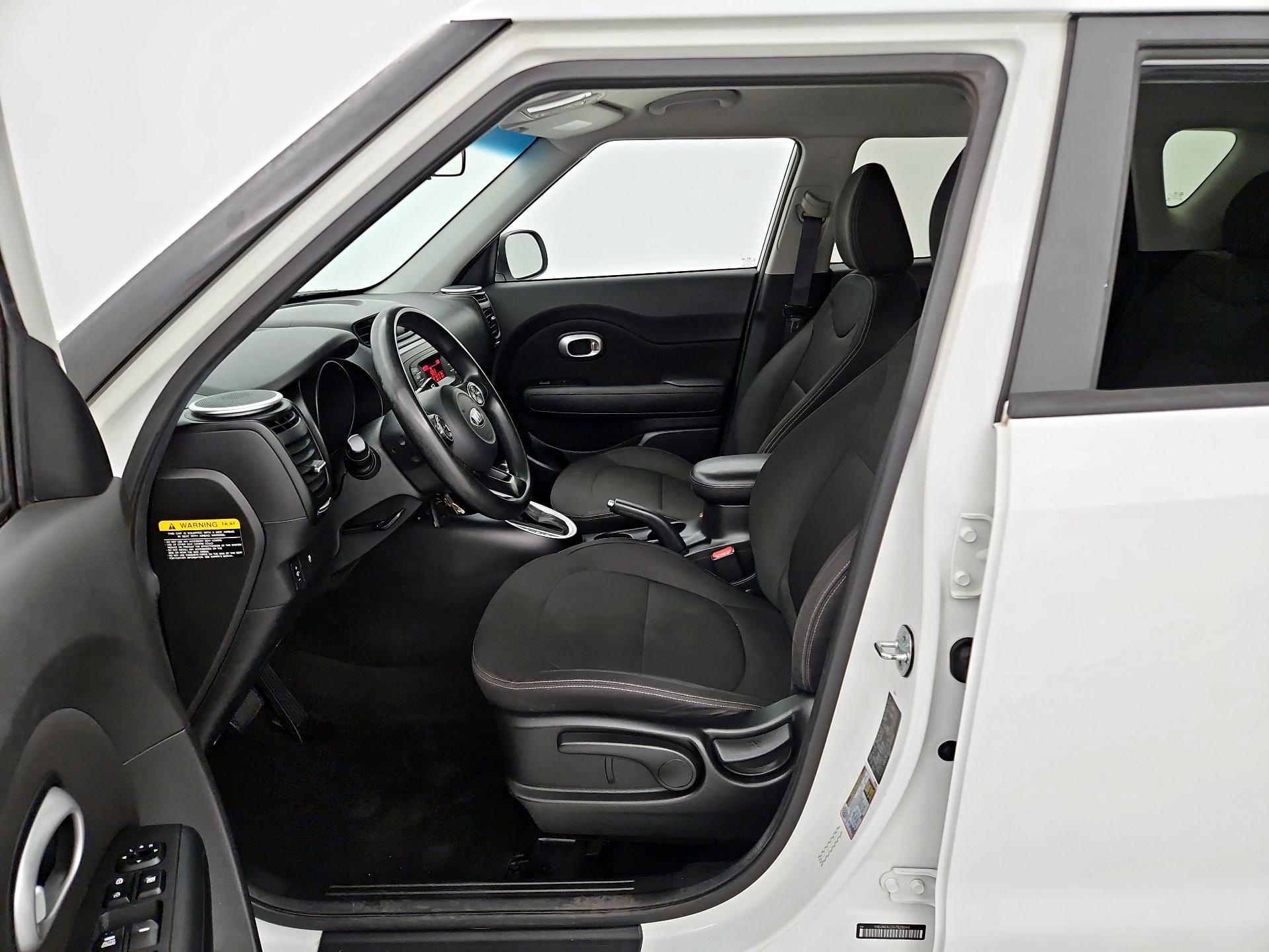Thumbnail: 2016 Kia Soul - 11