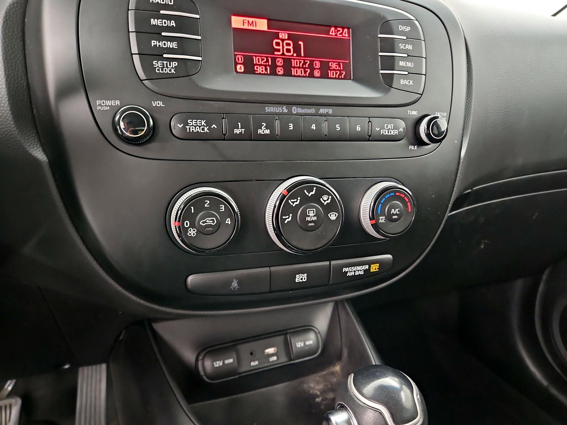 Thumbnail: 2016 Kia Soul - 14